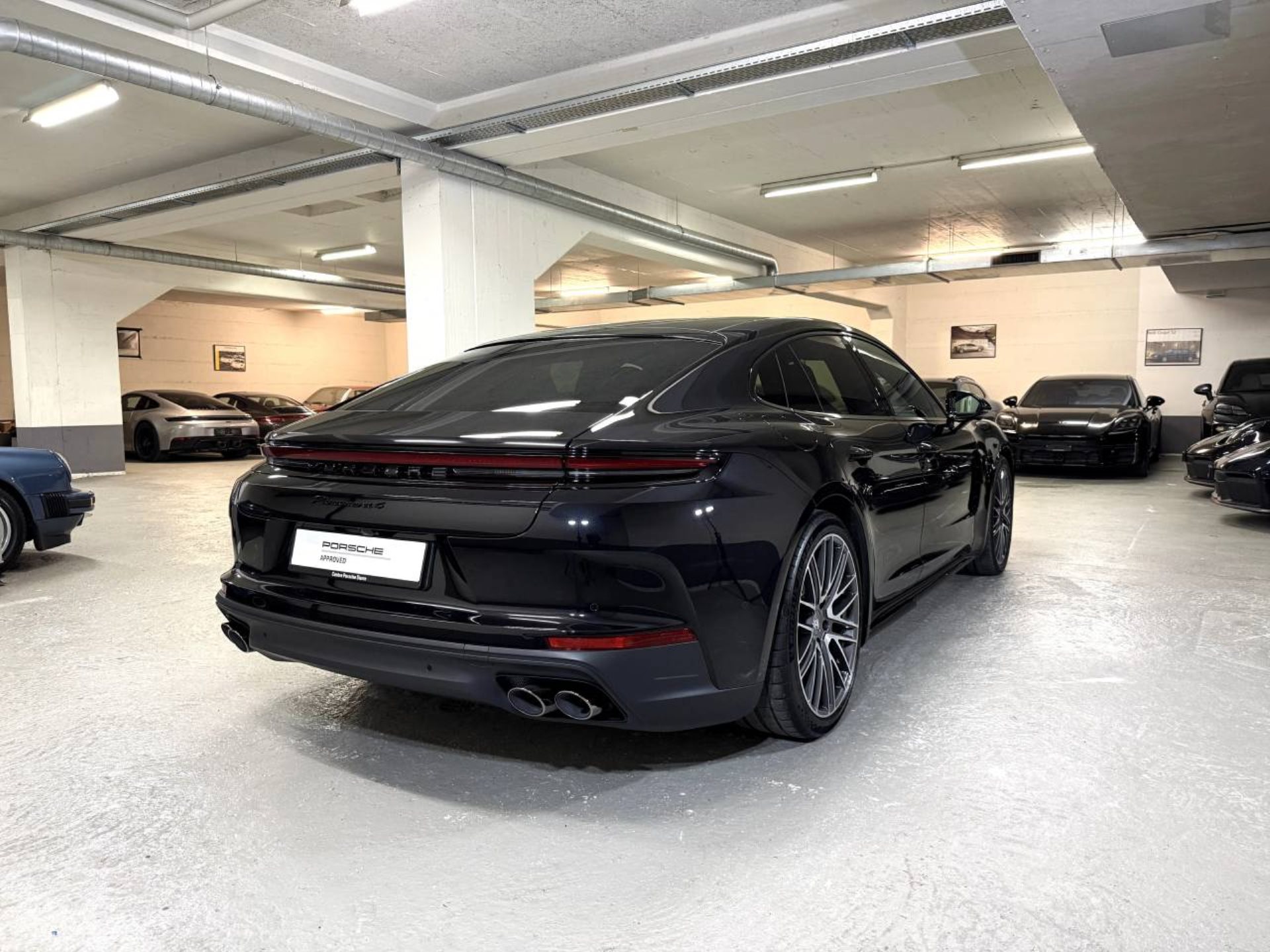 PORSCHE Panamera 4 E-Hybrid (MY24)-image-6