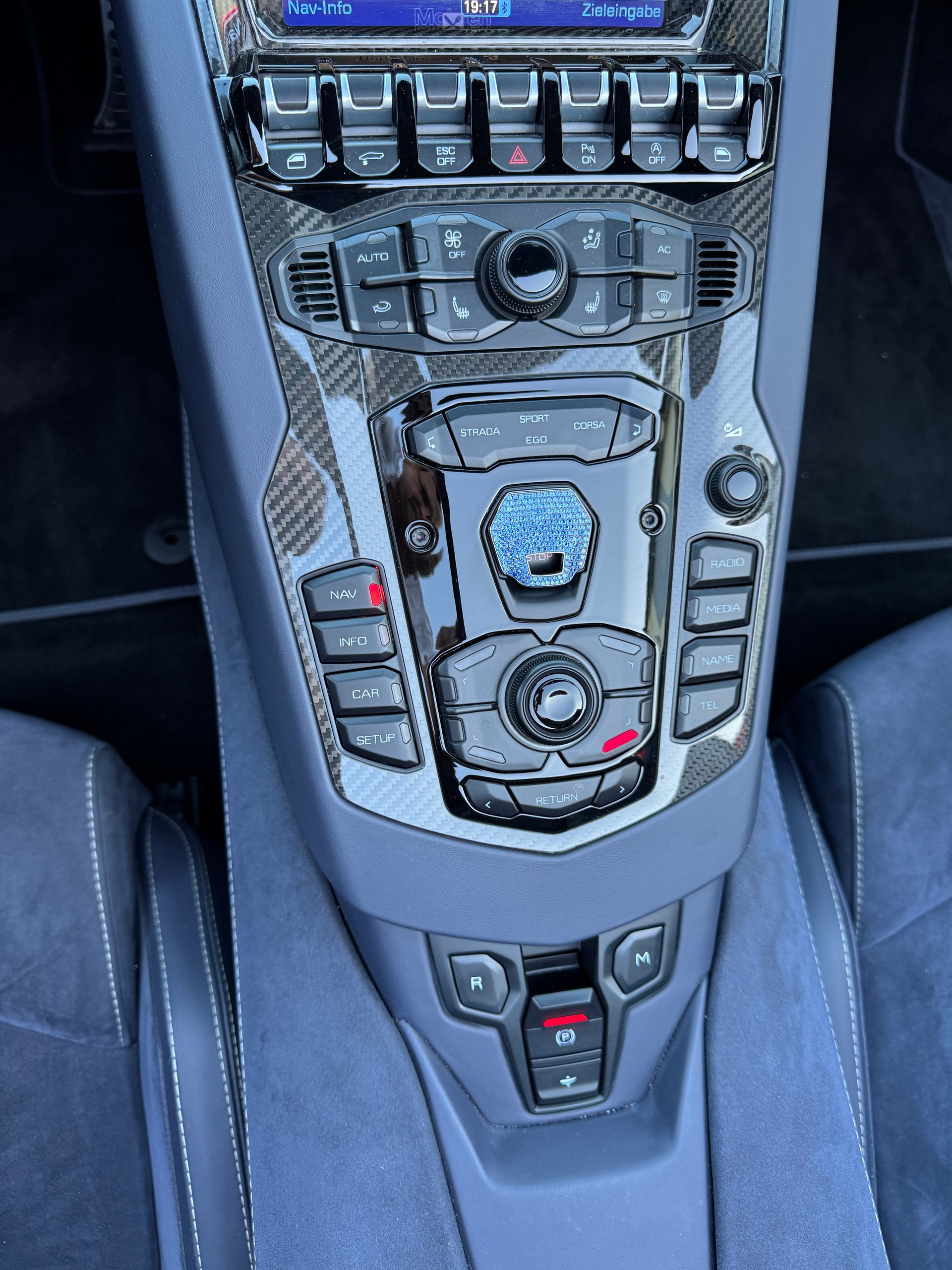 LAMBORGHINI Aventador S Bucherer Blue Edition 1of1 LP740-4 Roadster E-Gear-image-15