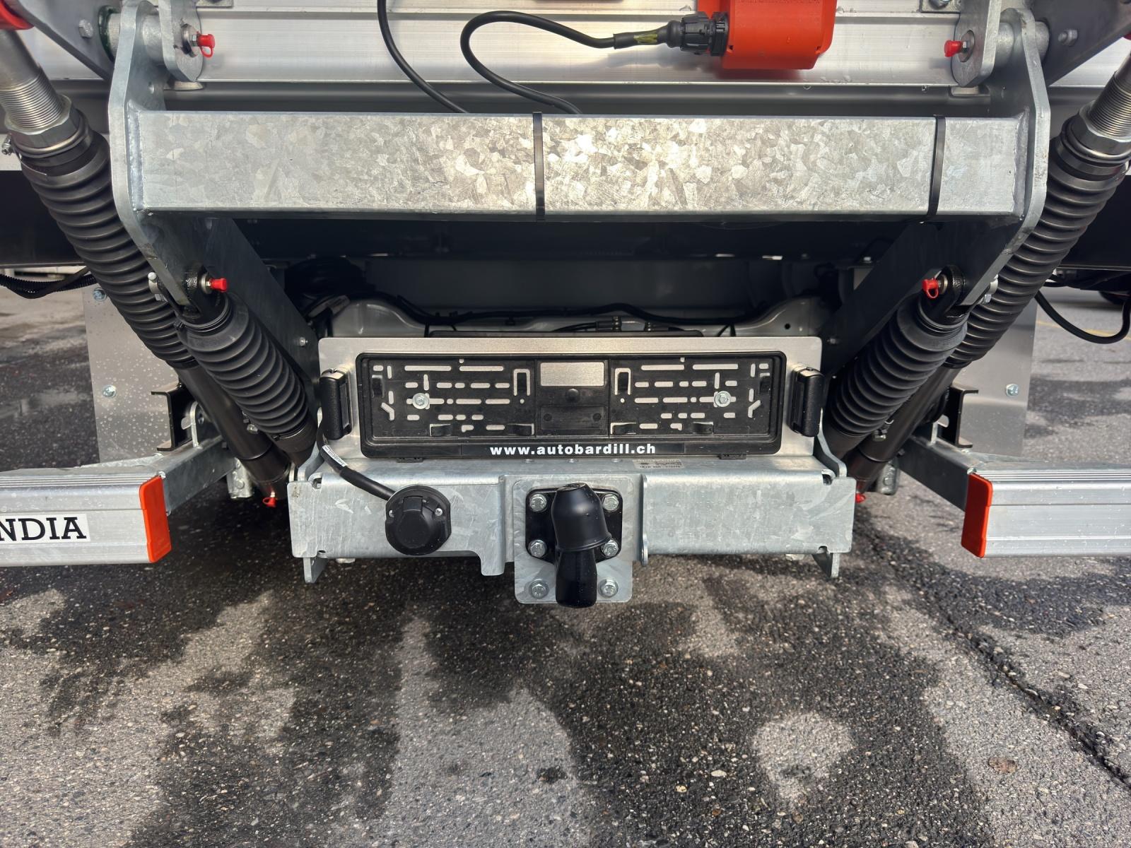 FIAT Ducato 295 35 Kab.-Ch. 4035 2.2-image-5
