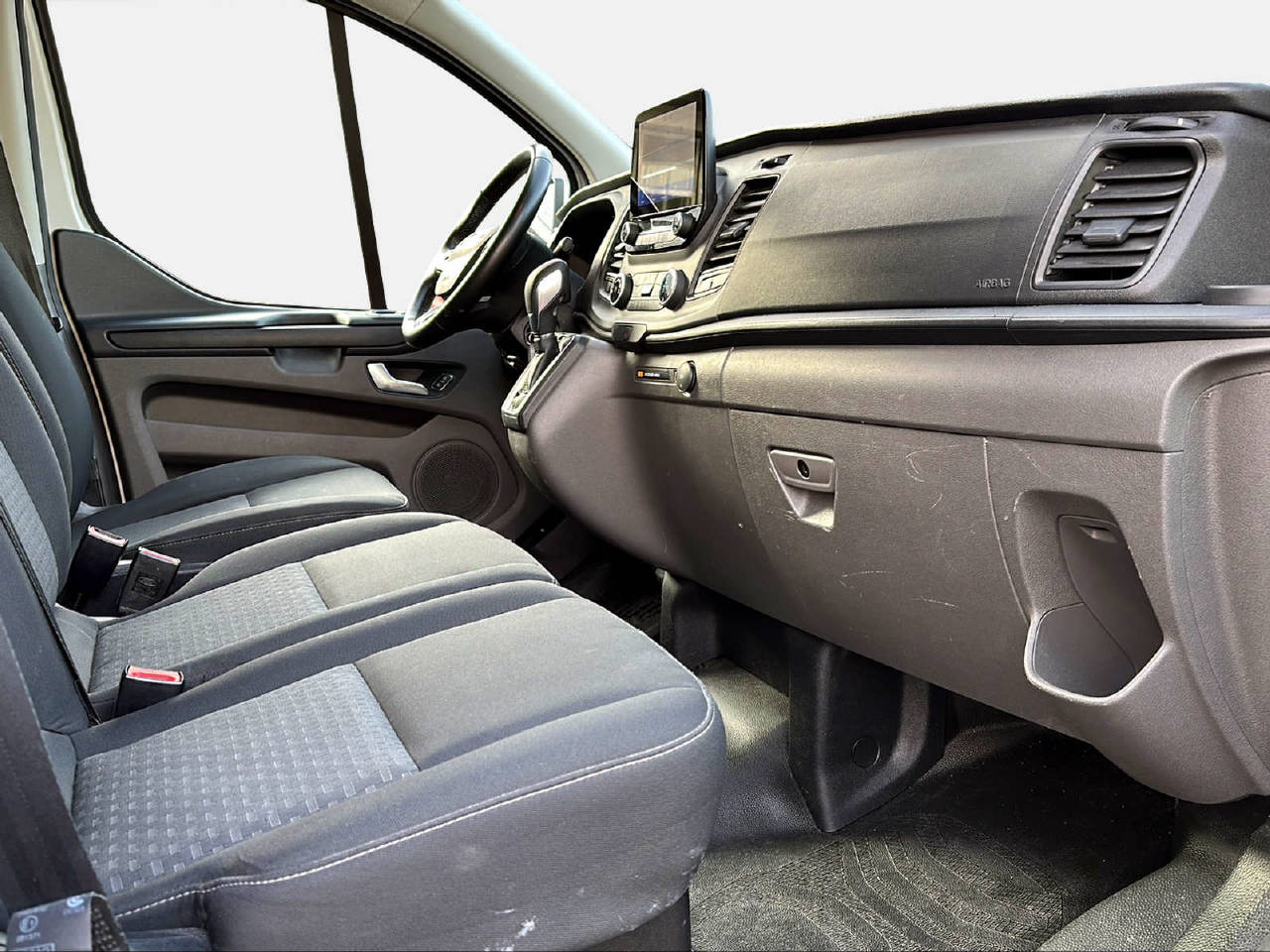 FORD Transit Custom Van 340 L1 1.0 EcoBoost PHEV Trend-image-11