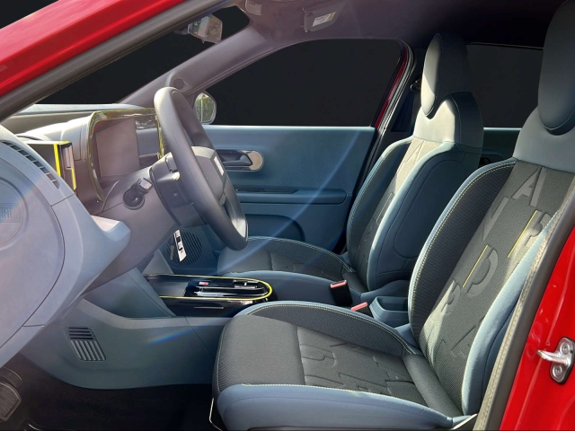 FIAT Grande Panda Red-image-7