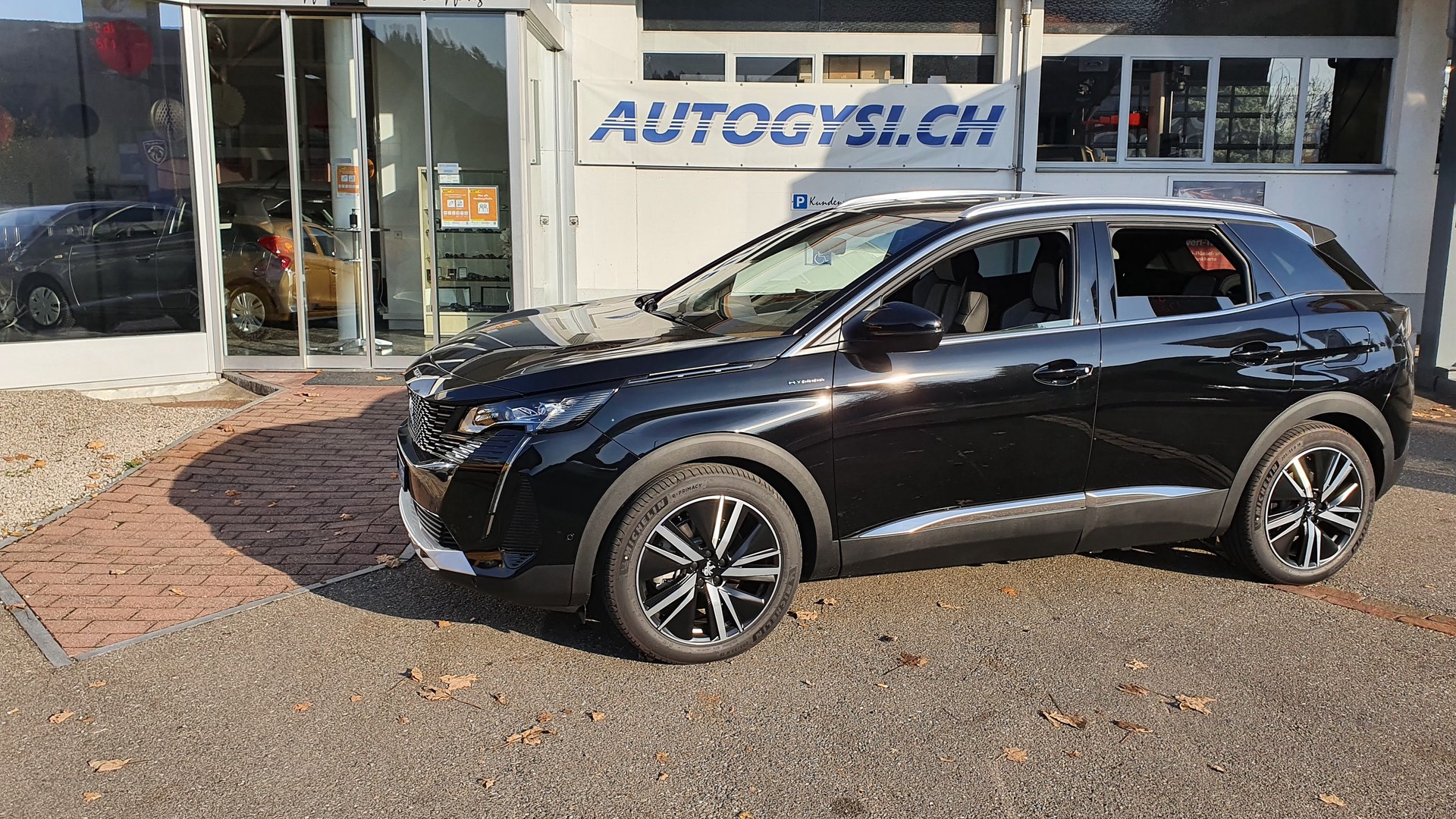 PEUGEOT 3008 300e Hybrid4 GT Pack-image-0