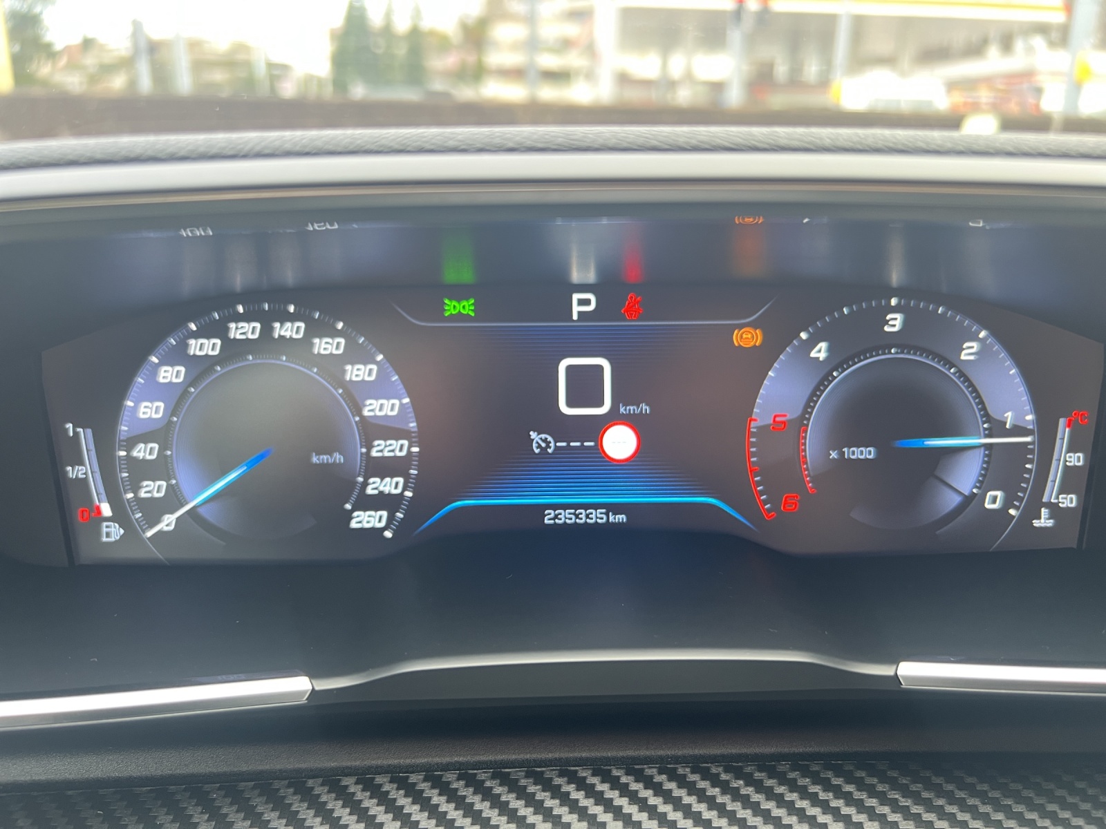 PEUGEOT 508 2.0 Blue HDI GT EAT8-image-21