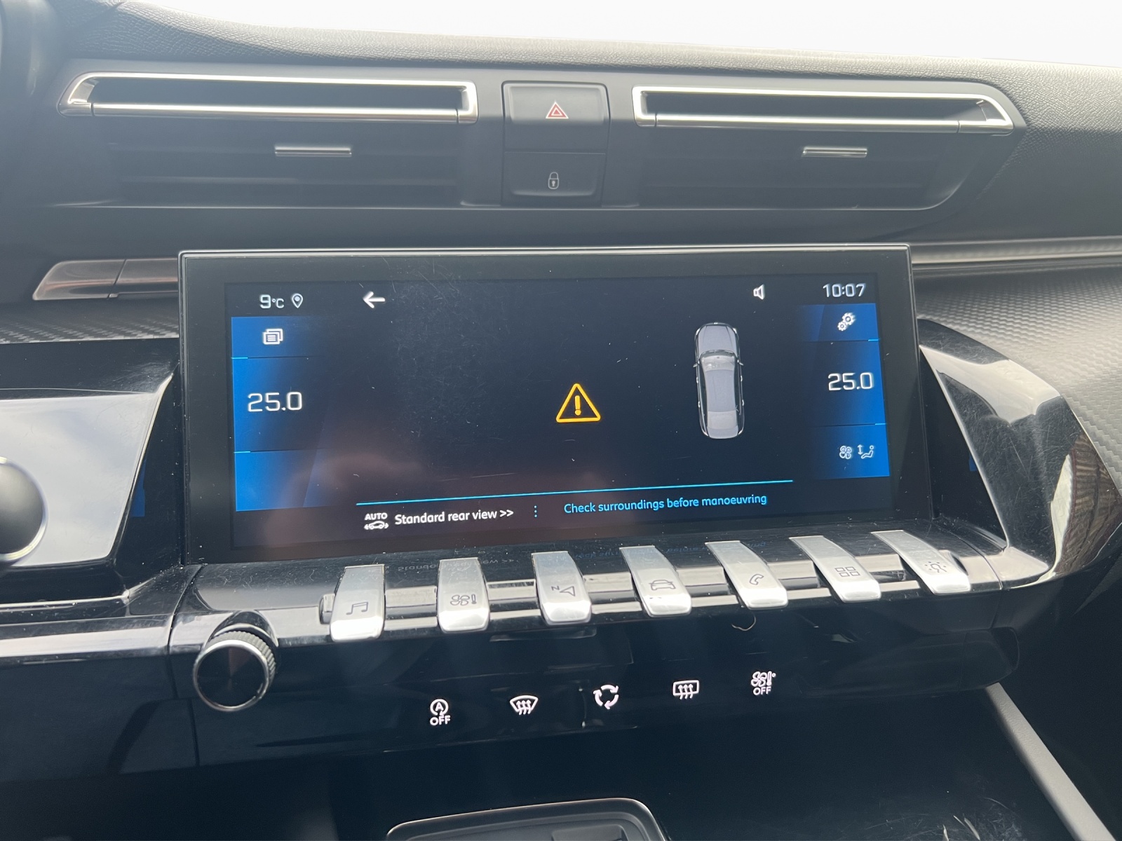 PEUGEOT 508 2.0 Blue HDI GT EAT8-image-13