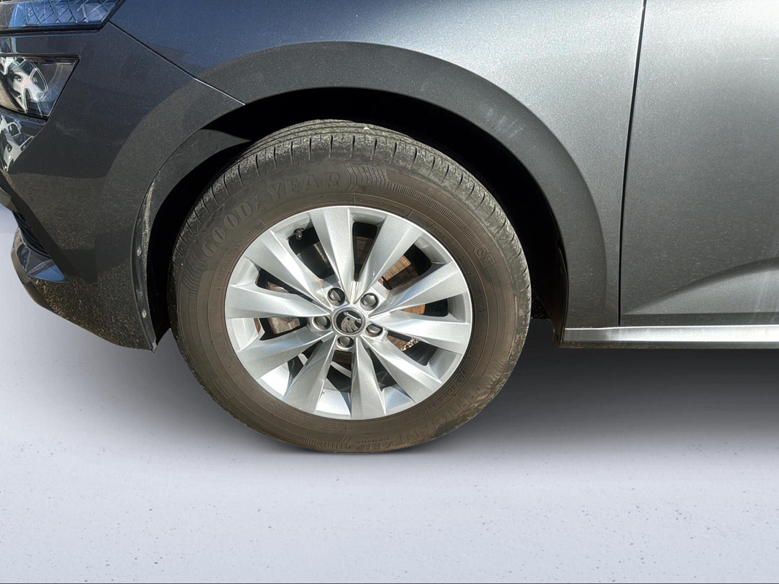SKODA Kamiq 1.0 TSI Fresh-image-14