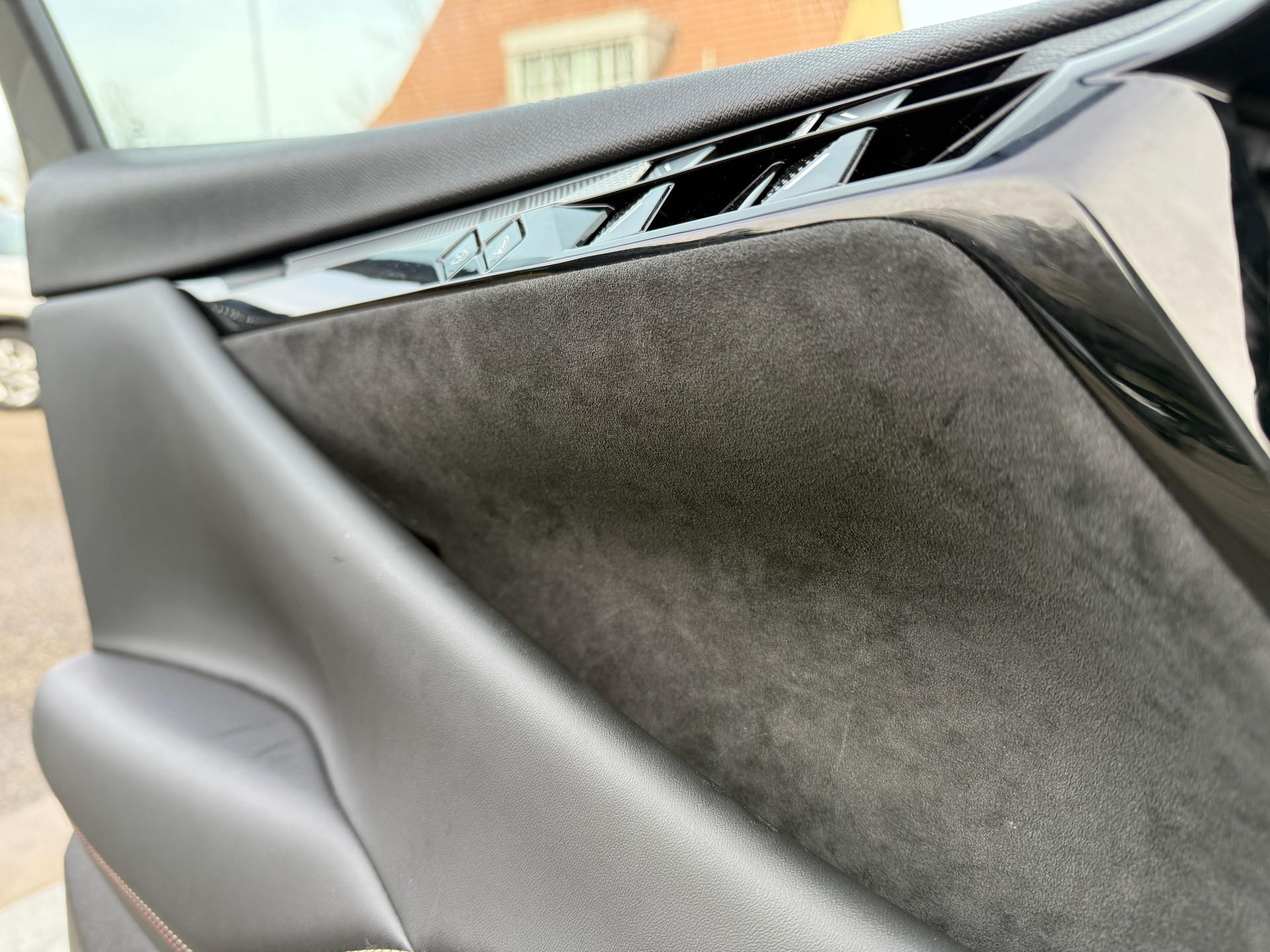 DS AUTOMOBILES DS 4 1.6 E-Tense Performance Line+-image-13