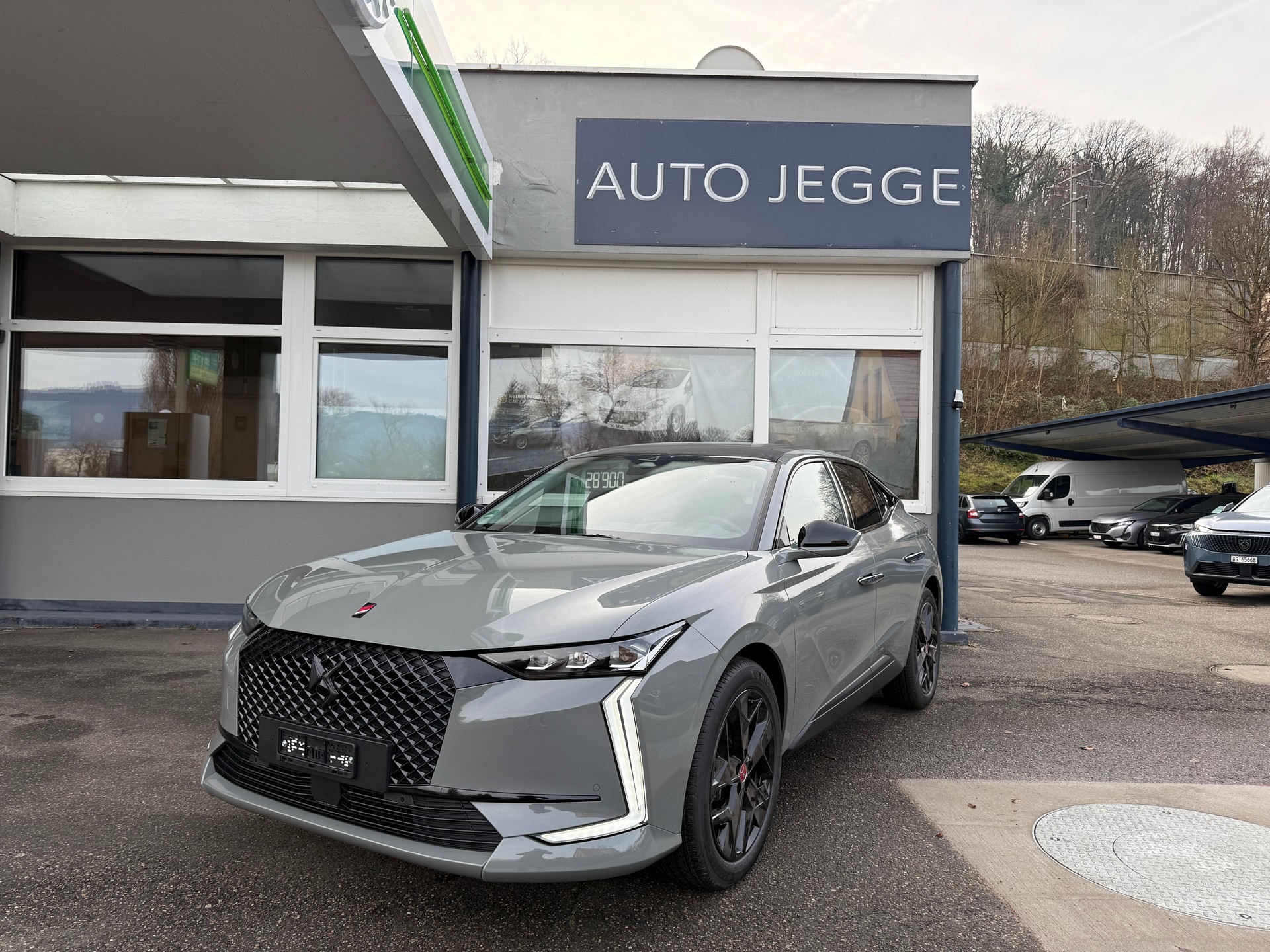 DS AUTOMOBILES DS 4 1.6 E-Tense Performance Line+