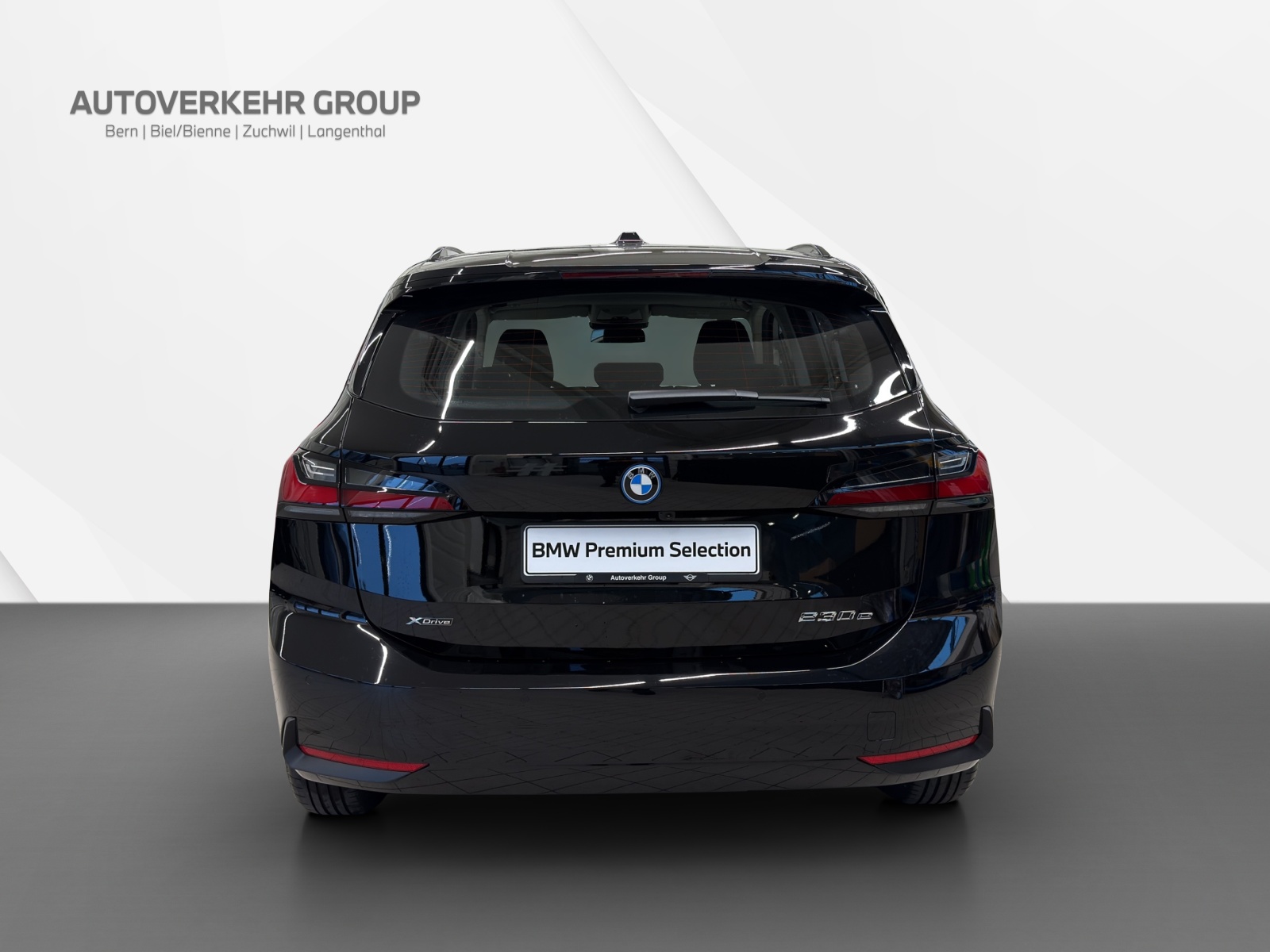 BMW 230e xDrive Active Tourer-image-4
