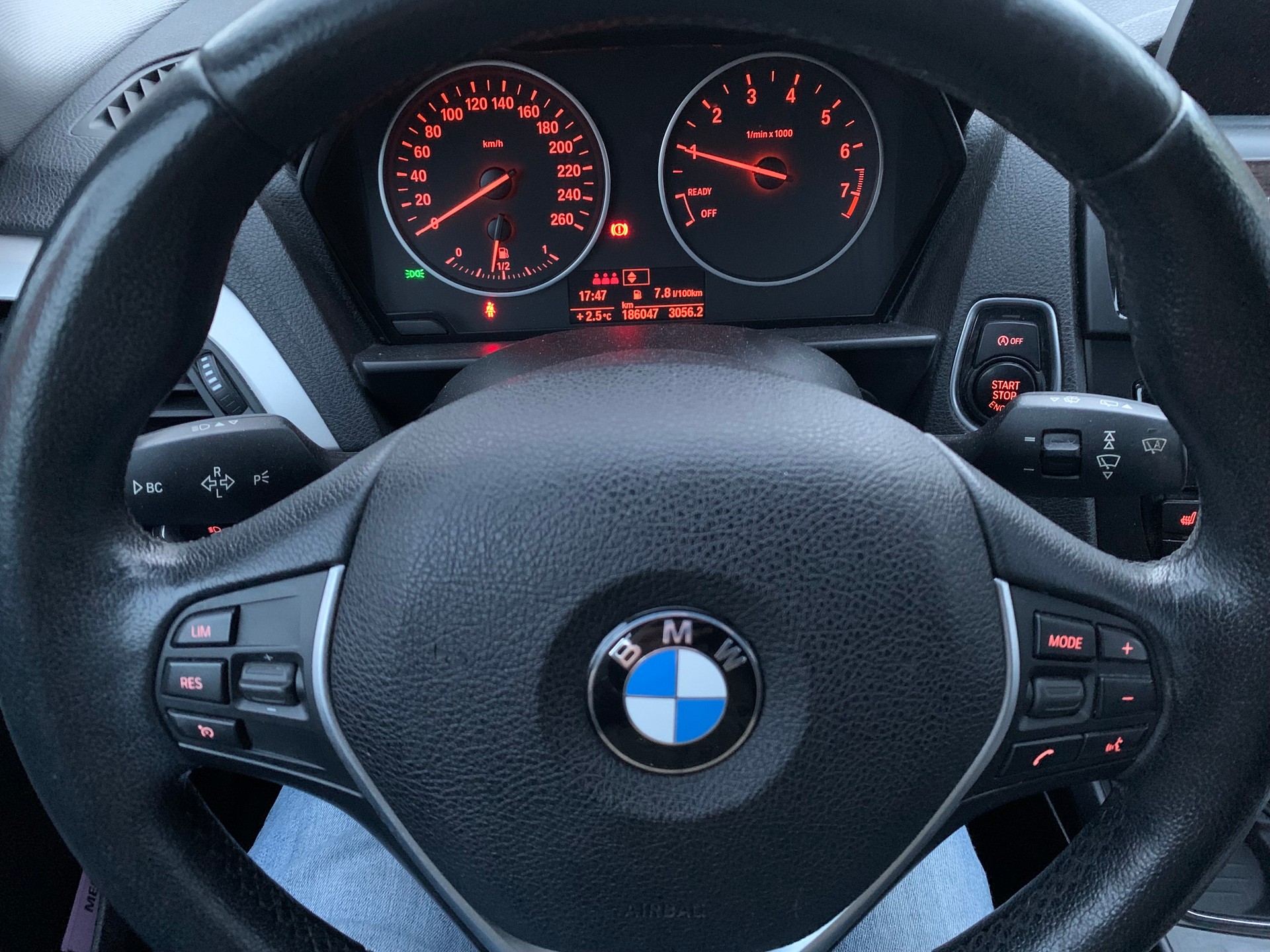 BMW 116i Urban Line-image-9