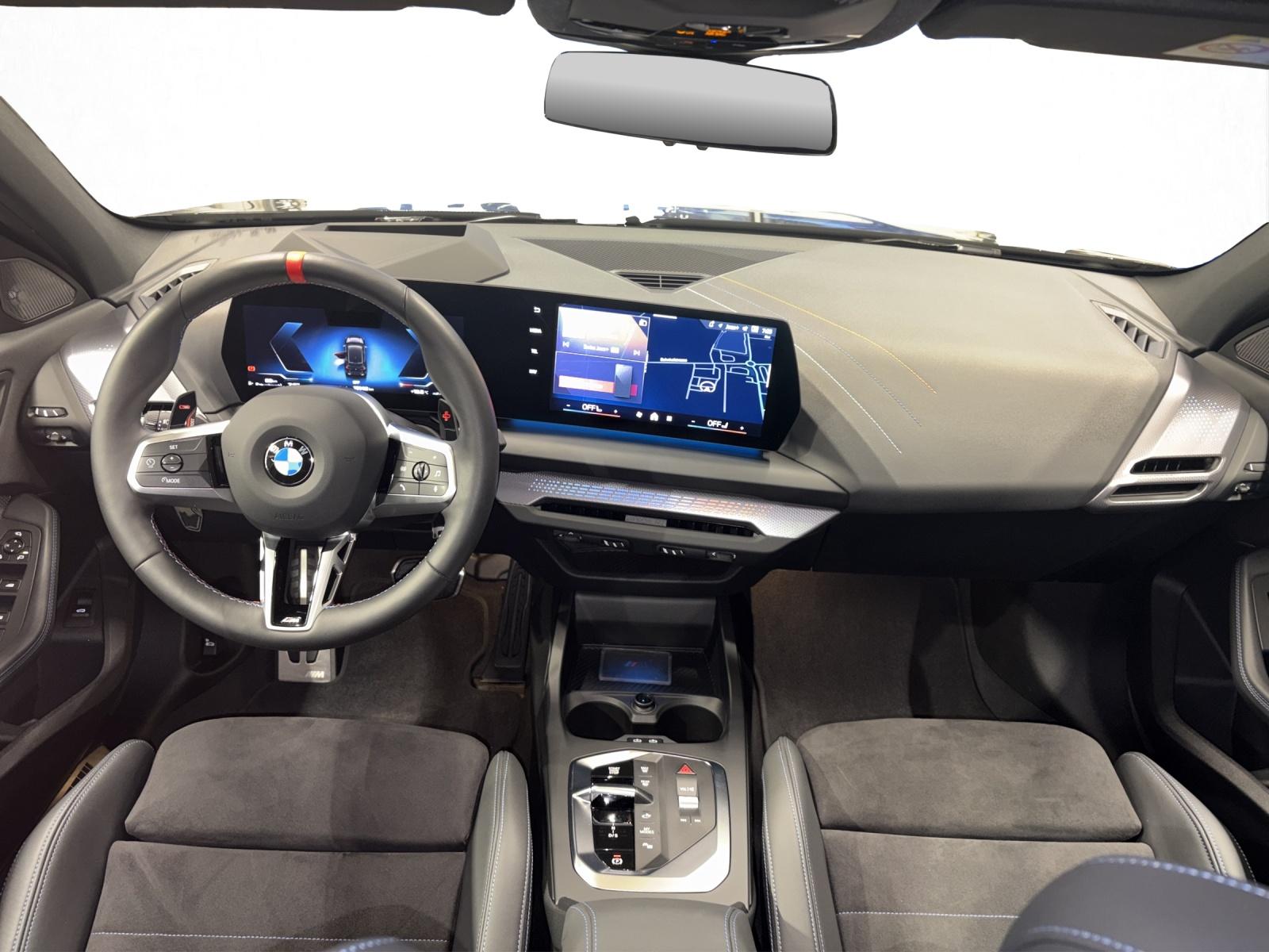 BMW M135i xDrive-image-13