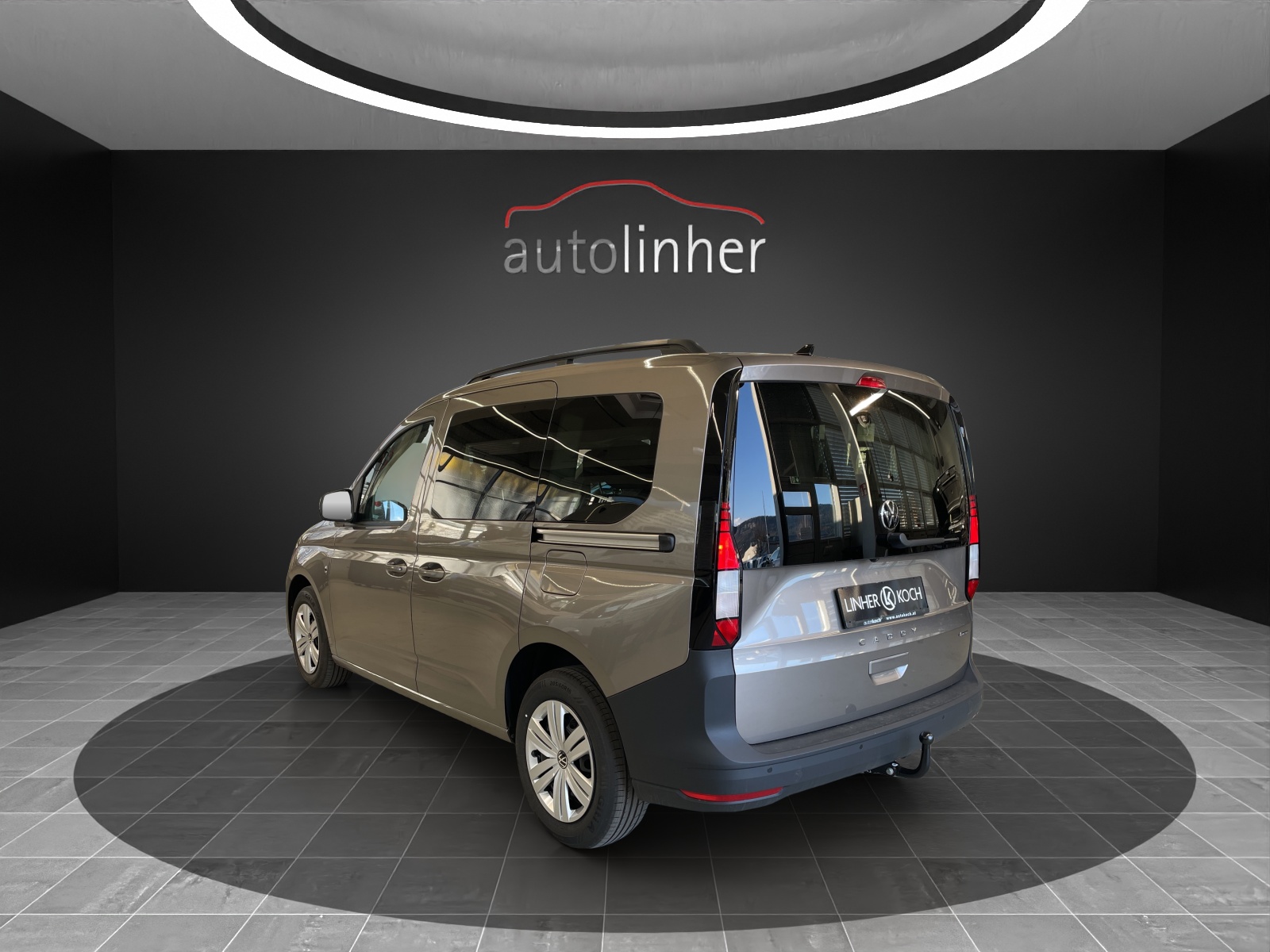VW Caddy 2.0 TDI 4Motion-image-2