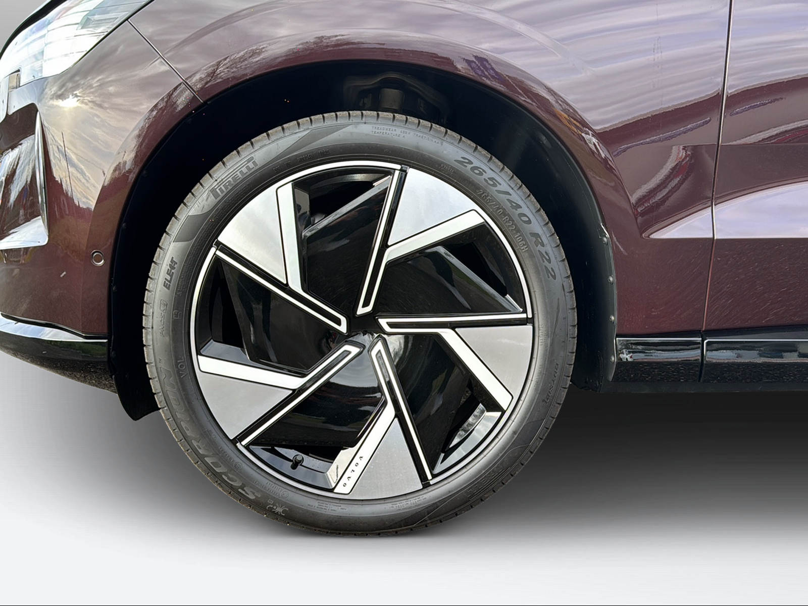 VOLVO EX 90 Twin Performance Ultra AWDD-image-8