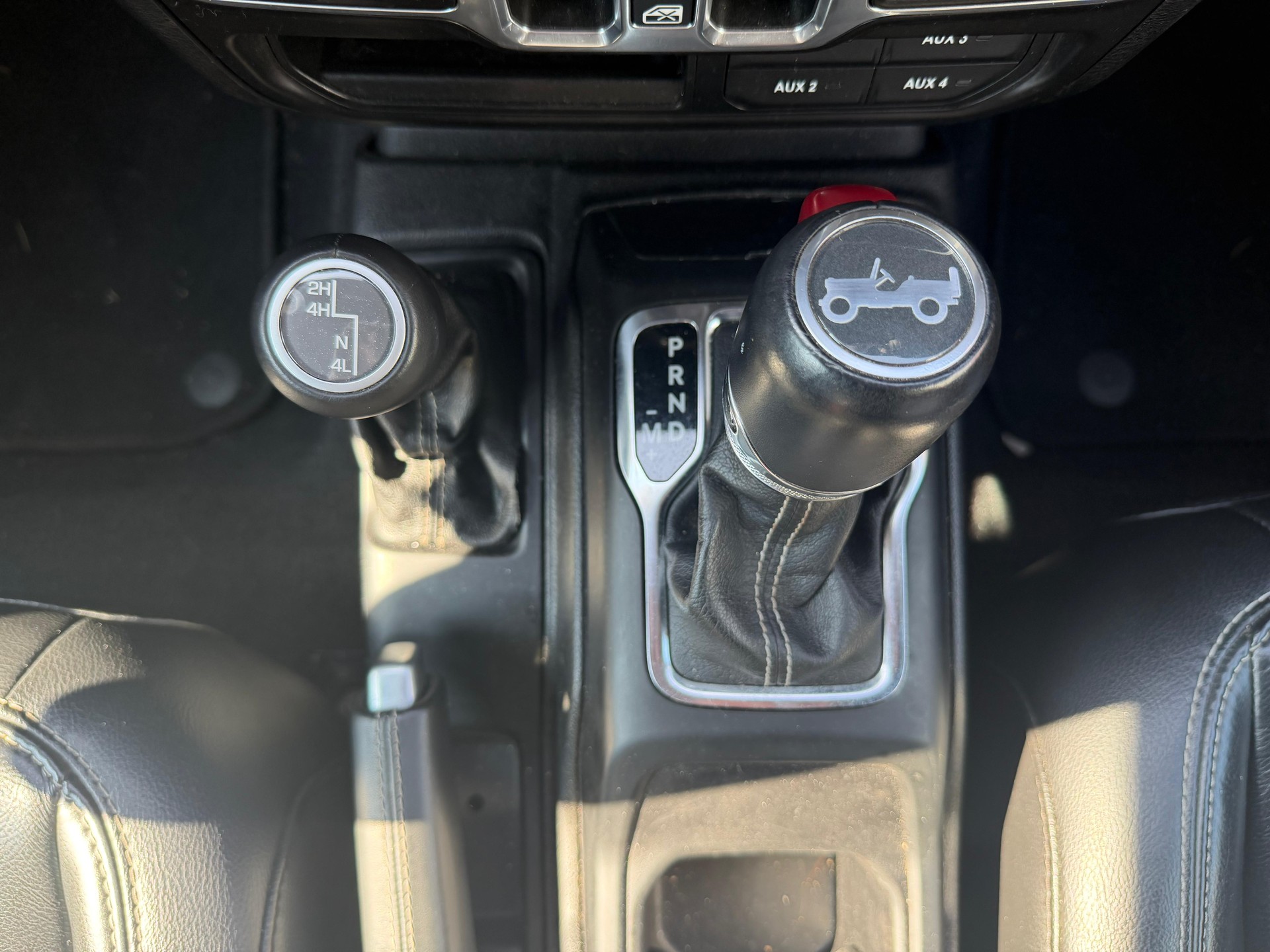 JEEP Wrangler 3.6 Unlimited Sahara X Automatic hardtop-image-10