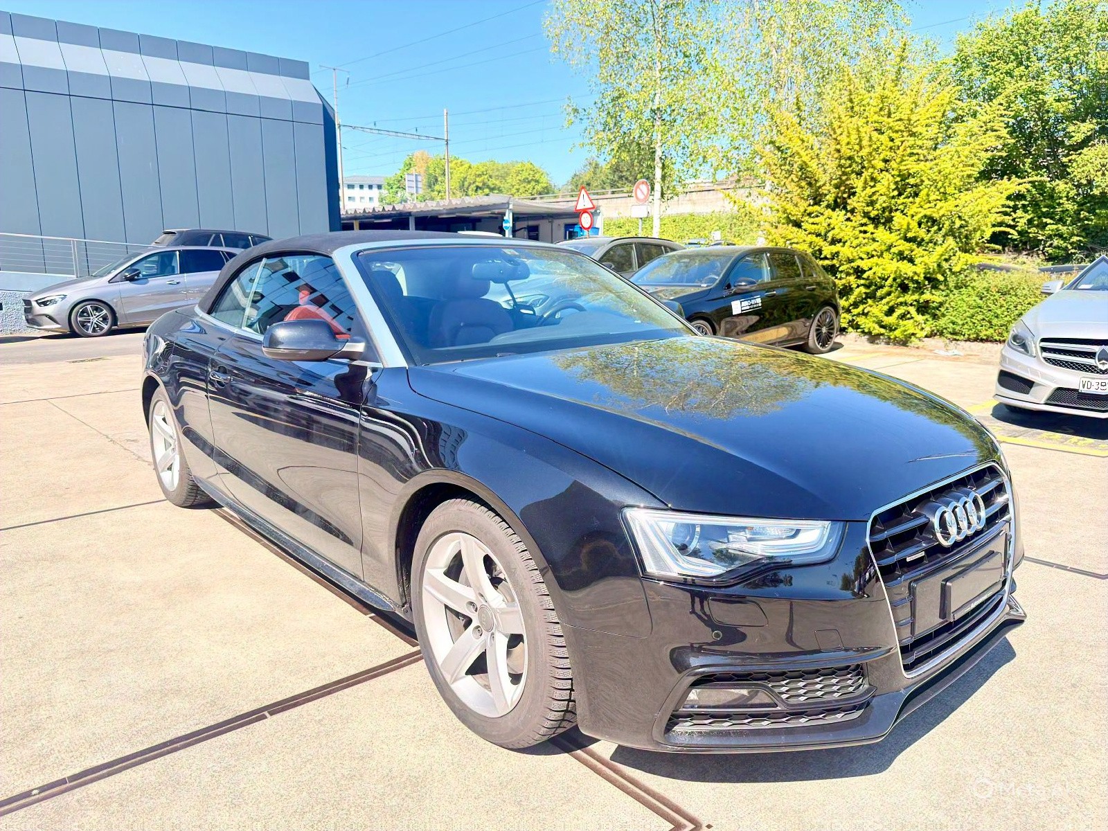AUDI A5 Cabriolet 2.0 TFSI multitronic Quattro-image-18
