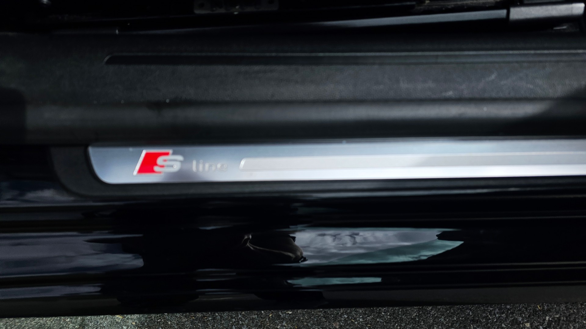 AUDI A5 Cabriolet 2.0 TFSI multitronic Quattro-image-3