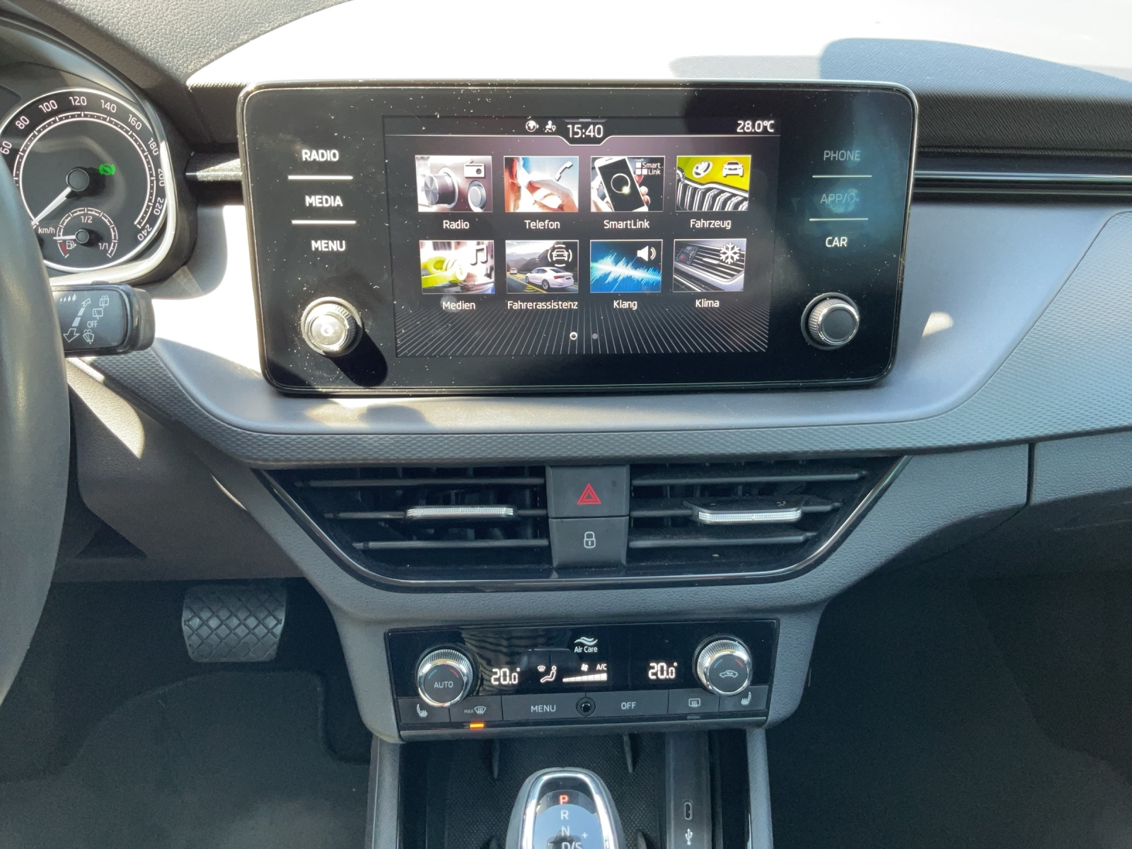 SKODA Kamiq 1.0 TSI Fresh DSG-image-9