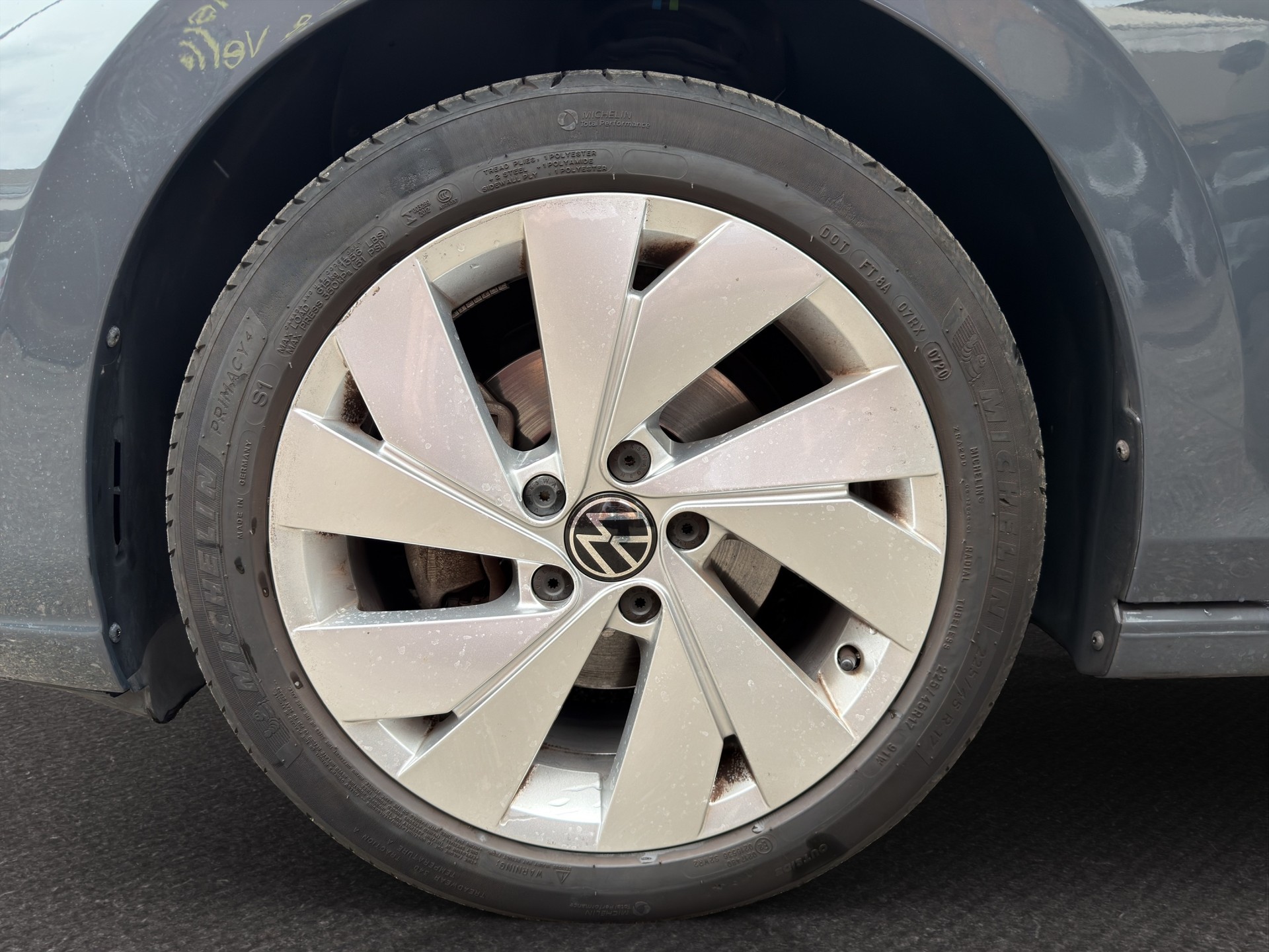 VW Golf 1.5 eTSI mHEV ACT Style DSG-image-8