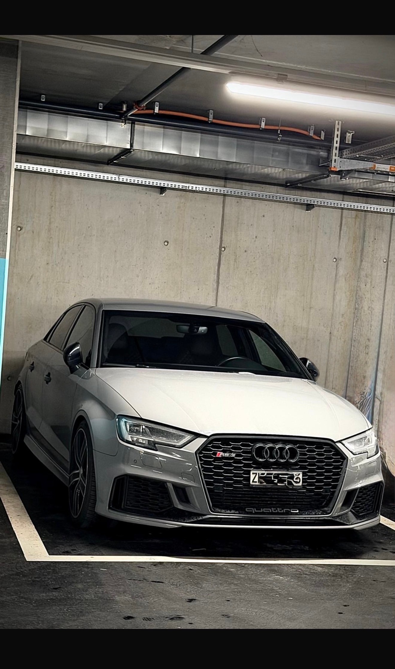 AUDI RS3 Limousine 2.5 TSI quattro S-tronic Ohne OPF-image-1