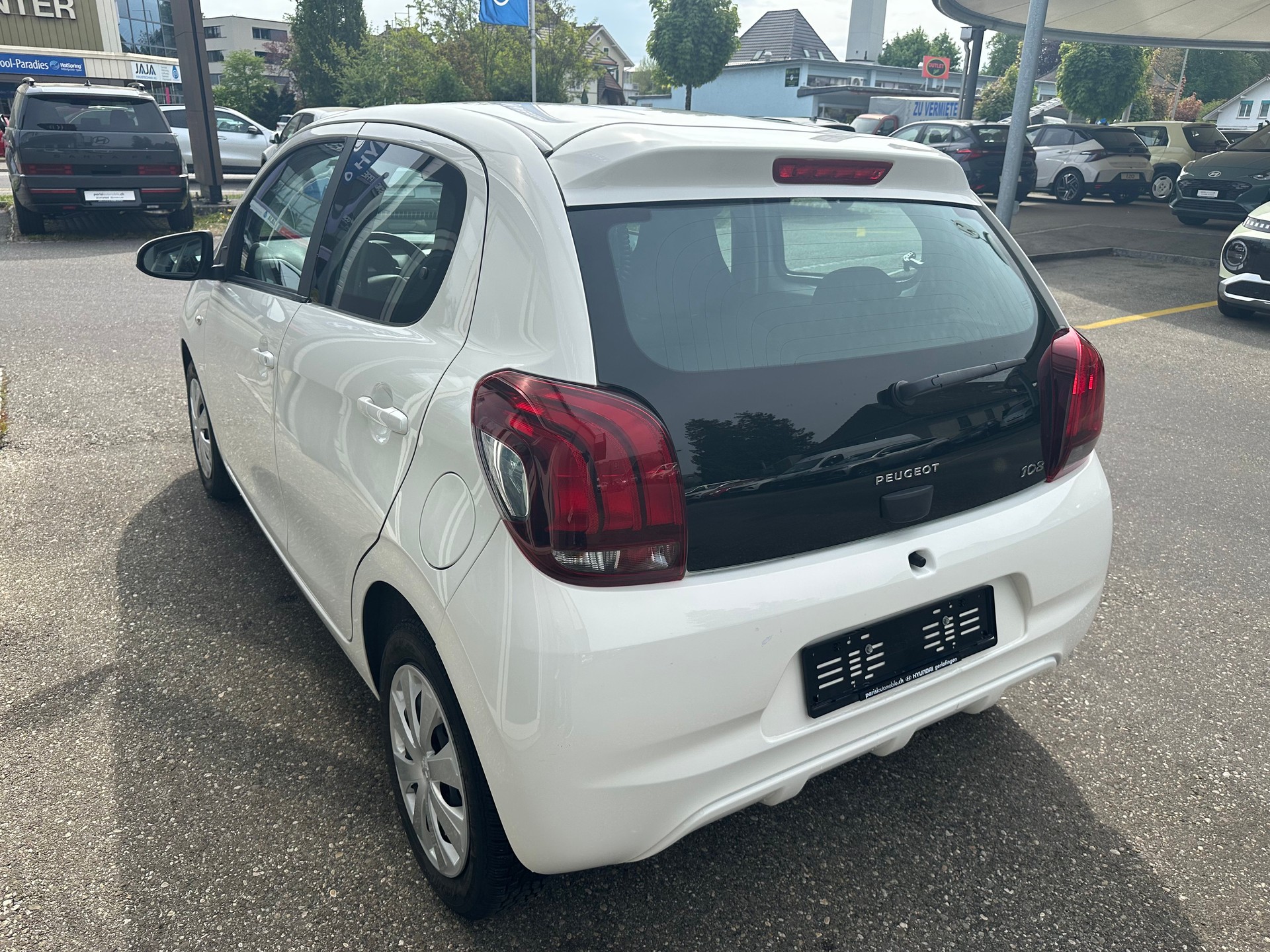 PEUGEOT 108 1.0 VTi Allure ETG-image-6