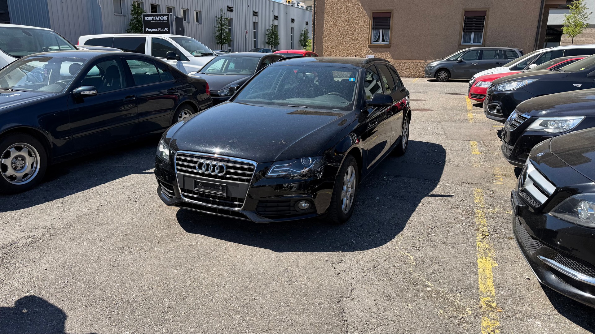 AUDI A4 Avant 2.0 TFSI multitronic-image-0