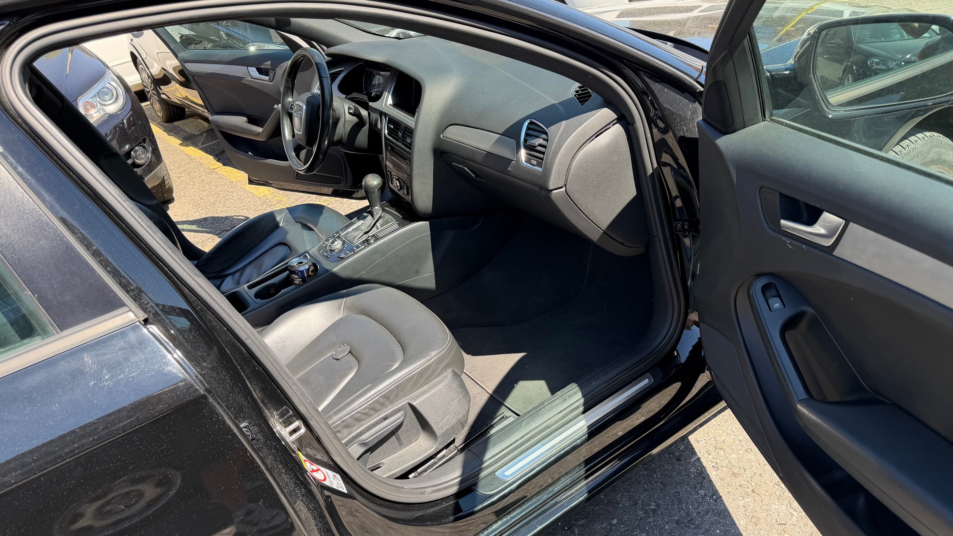 AUDI A4 Avant 2.0 TFSI multitronic-image-4