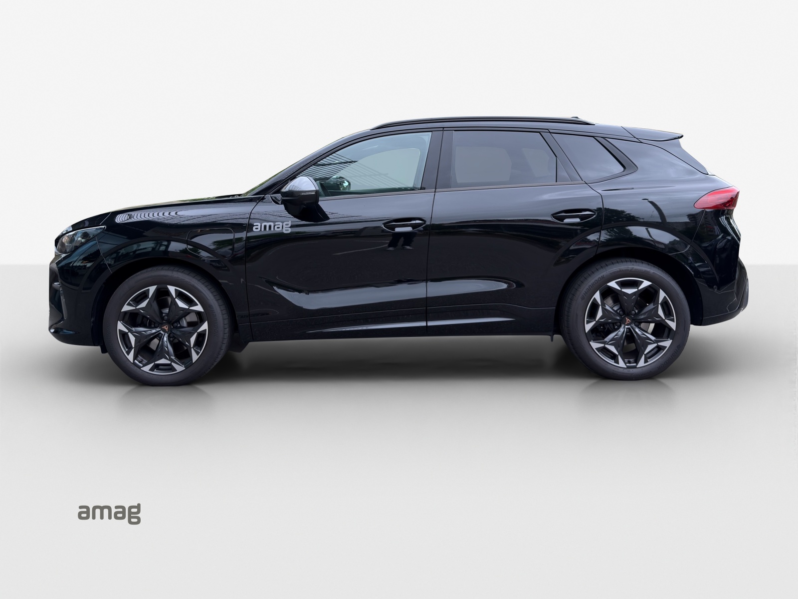 CUPRA Terramar 1.5 eHybrid DSG Black Symphony-image-1