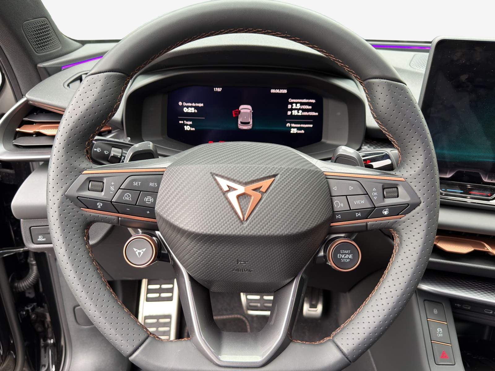 CUPRA Terramar 1.5 eHybrid DSG Black Symphony-image-9