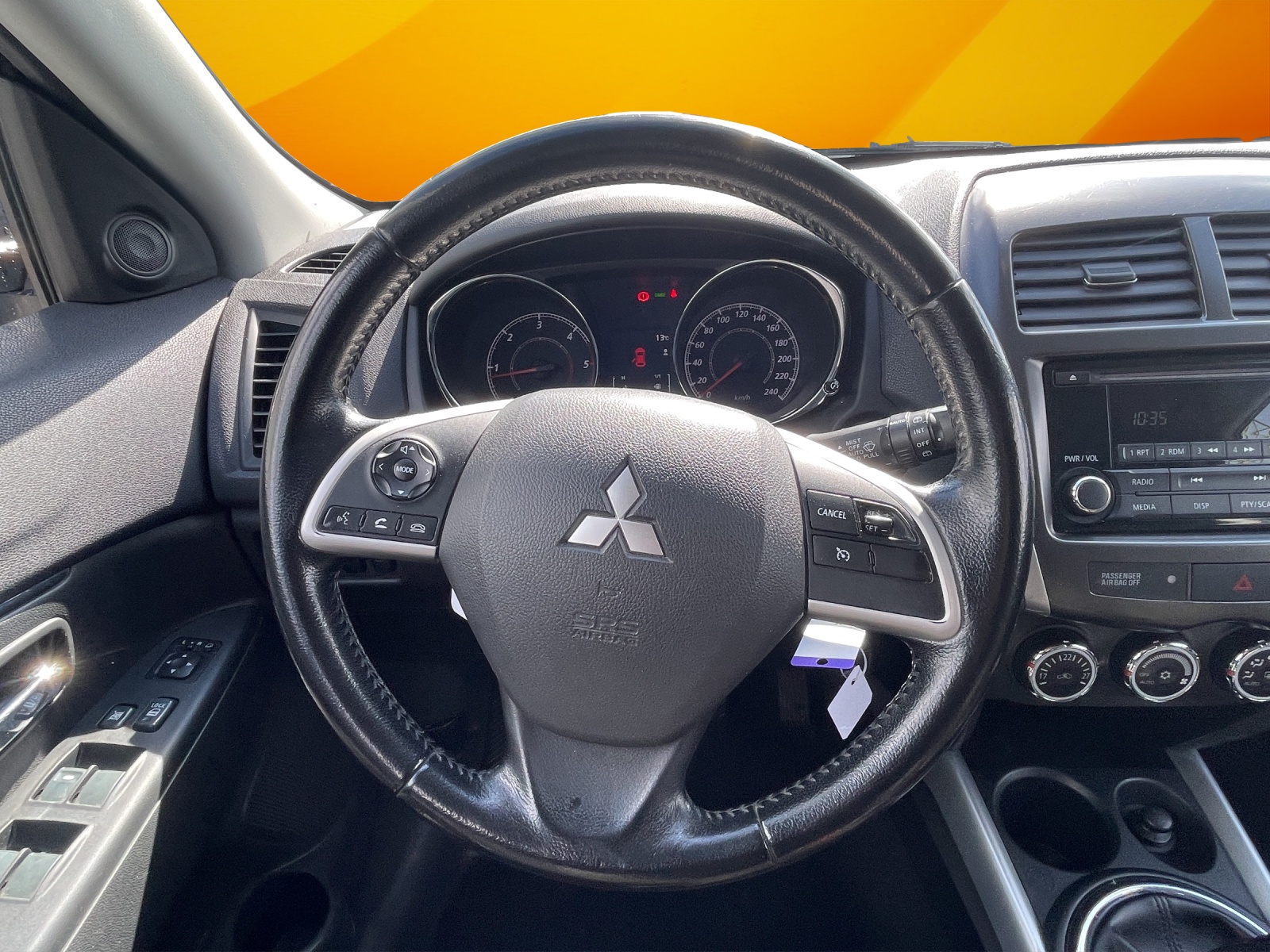 MITSUBISHI ASX 1.8 DID Invite 4WD-image-10