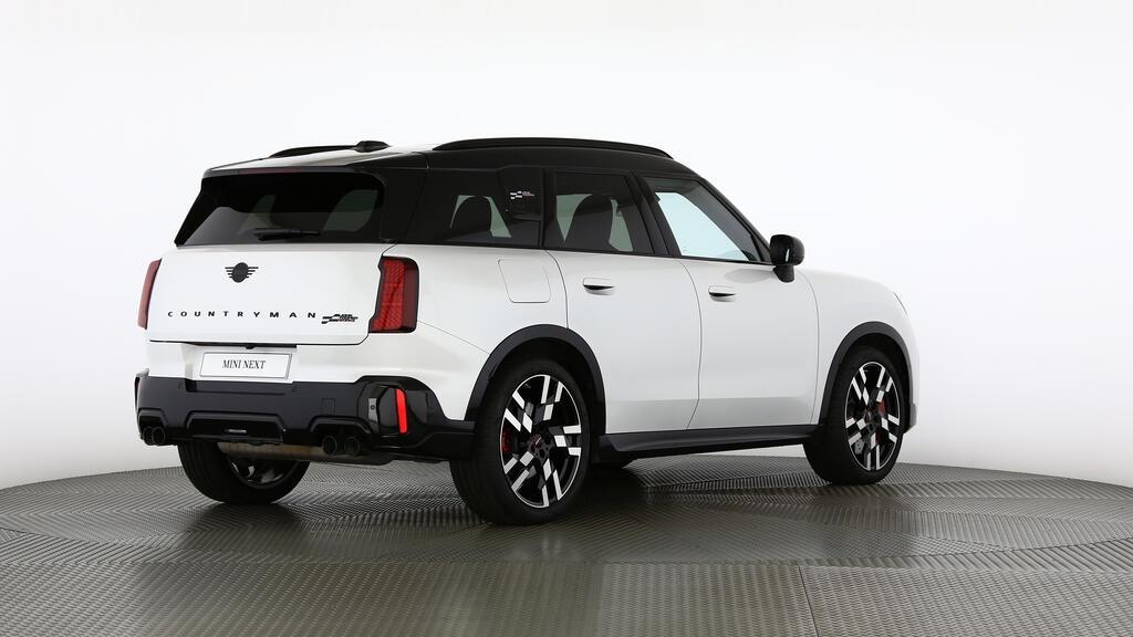 MINI John Cooper Works Countryman ALL4-image-4