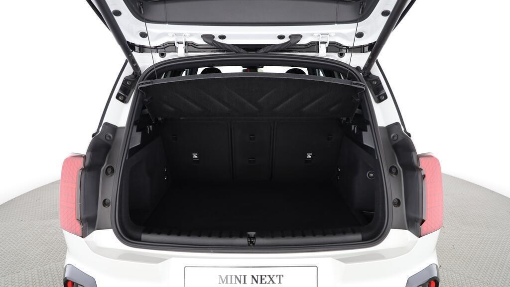 MINI John Cooper Works Countryman ALL4-image-20