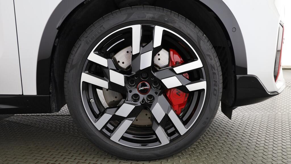 MINI John Cooper Works Countryman ALL4-image-10