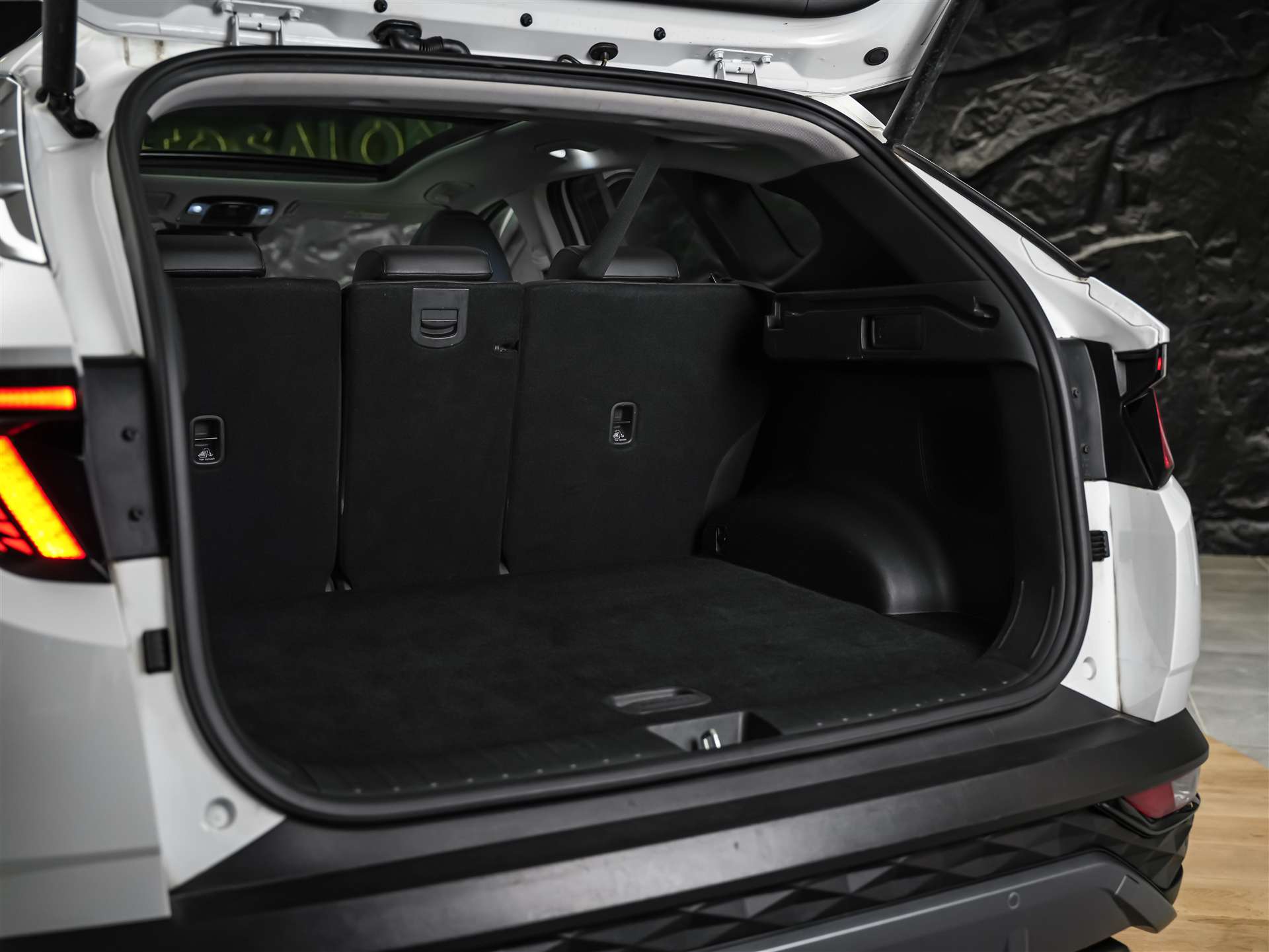 HYUNDAI Tucson 1.6 T-GDi Vertex 4WD *Panorama* 360° Kamera*Sitzkühlung*-image-43