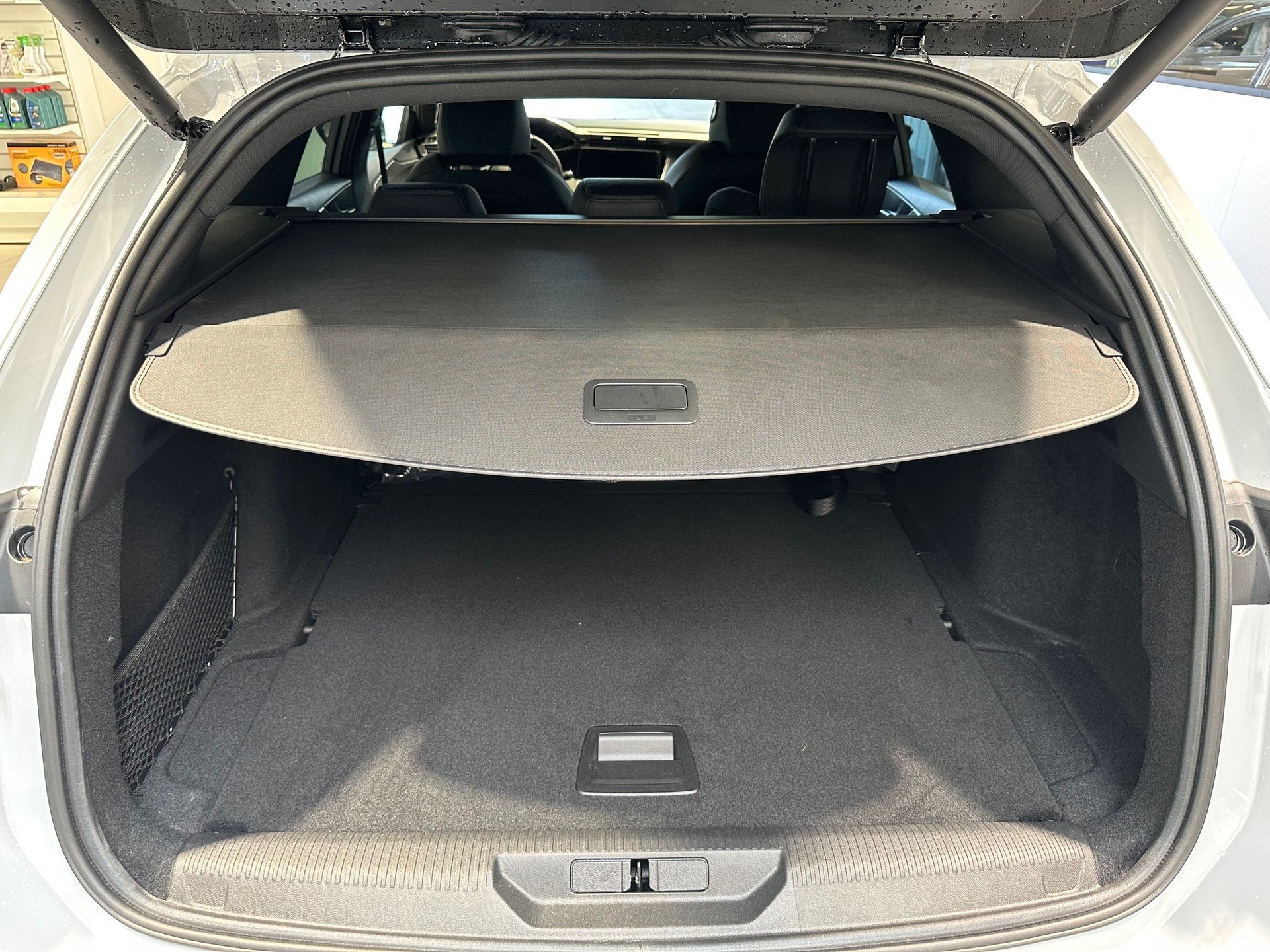 PEUGEOT 308 SW 1.2 Hybrid GT-image-6