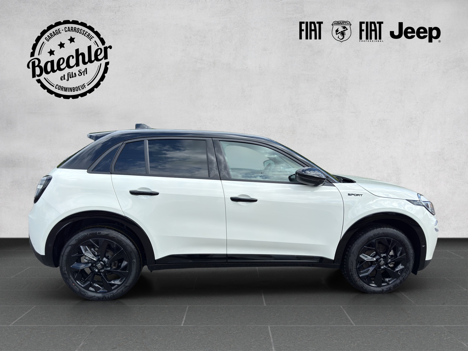 FIAT 600 1.2 Hybrid 145 Sport-image-4