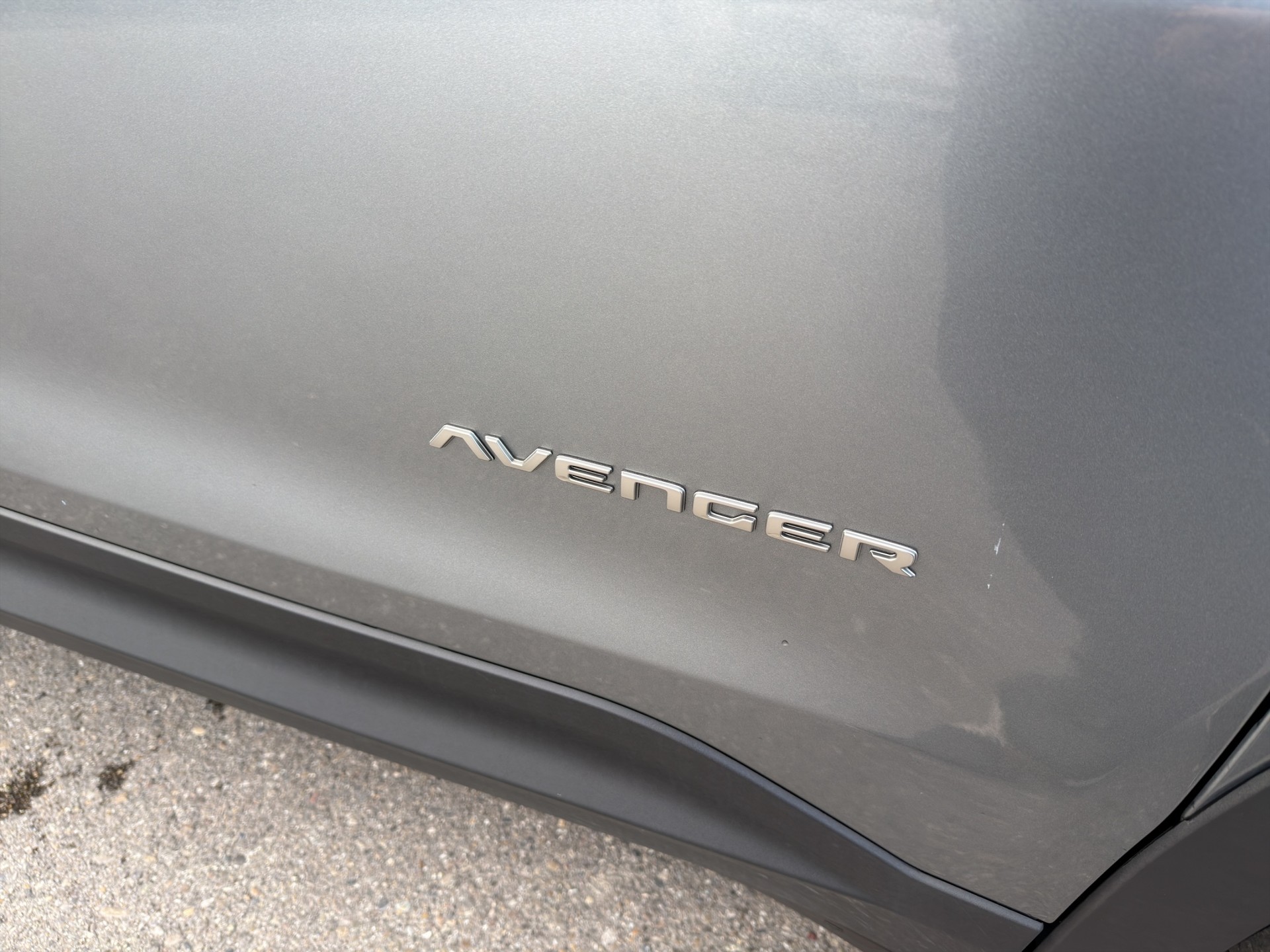 JEEP Avenger Summit-image-24
