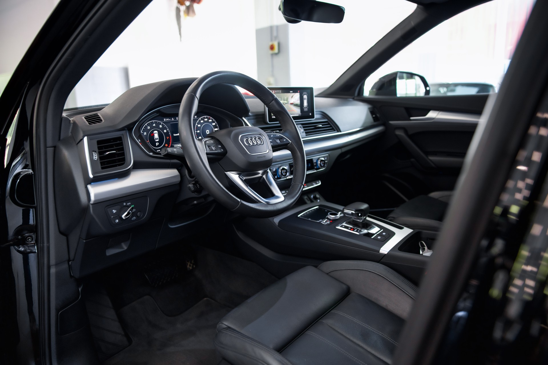 AUDI Q5 2.0 TFSI sport quattro S-tronic S-line-image-16
