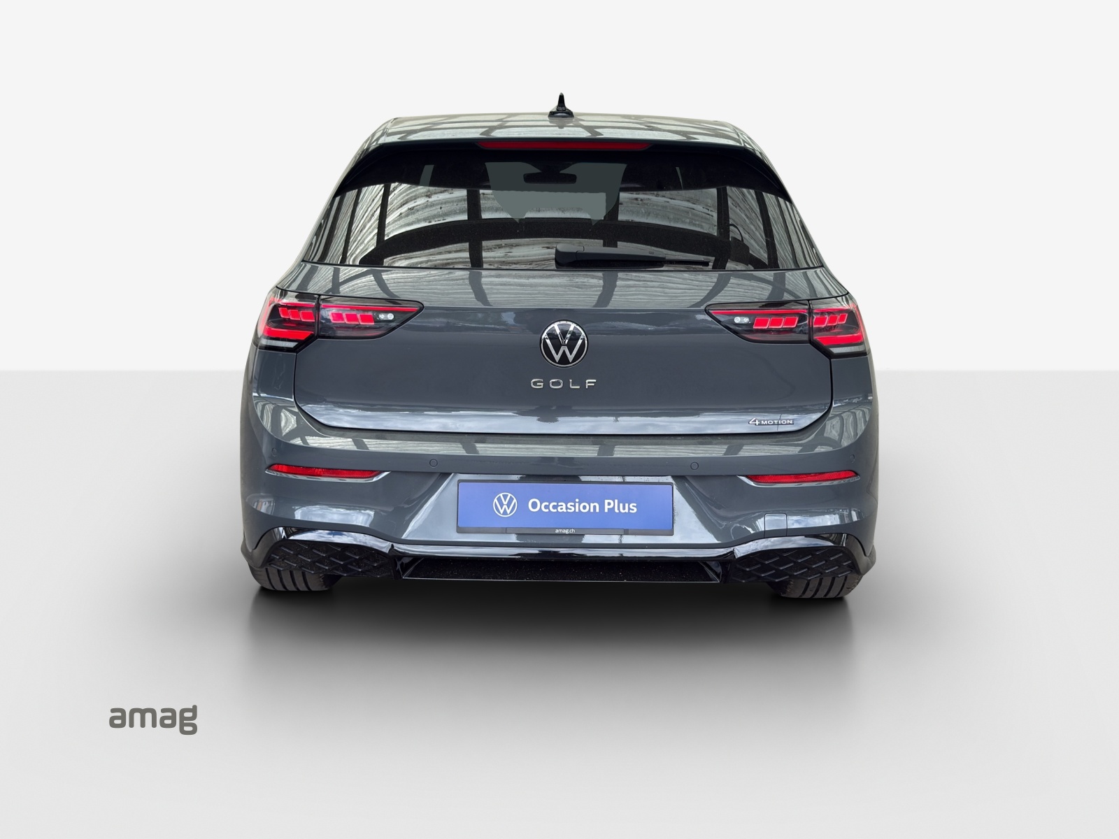 VW Golf 2.0 TSI R-Line DSG 4 Motion-image-3