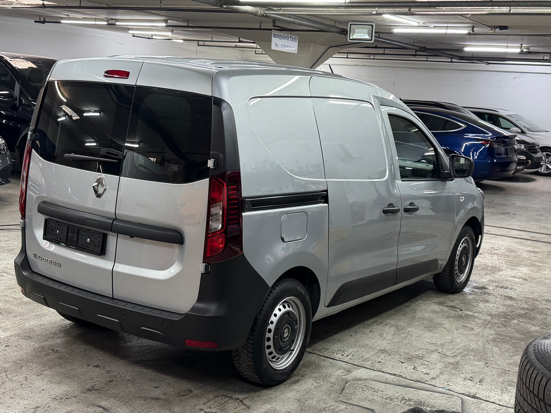 RENAULT Express 1.5 Blue dCi 95 Advance-image-7
