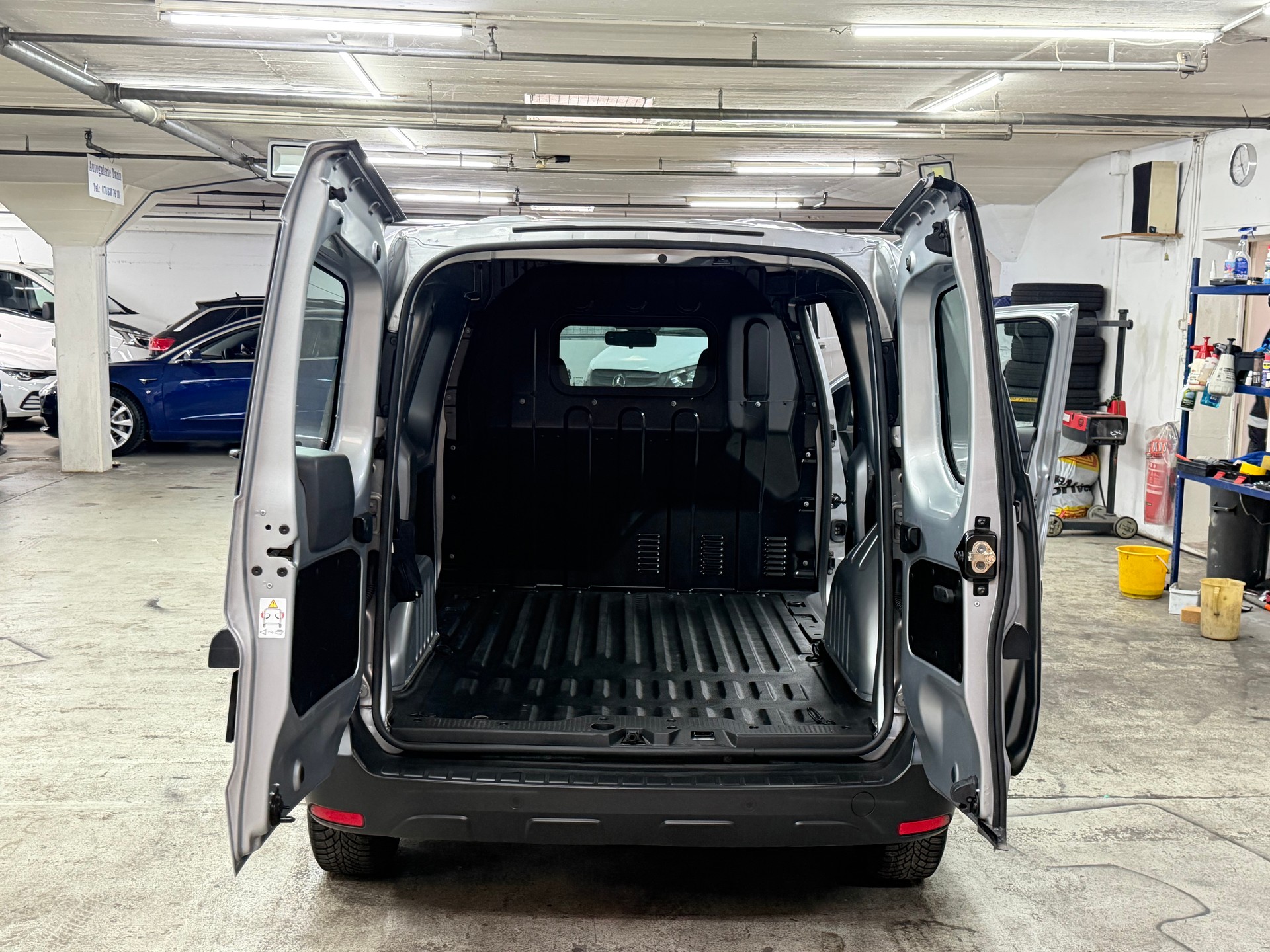 RENAULT Express 1.5 Blue dCi 95 Advance-image-15