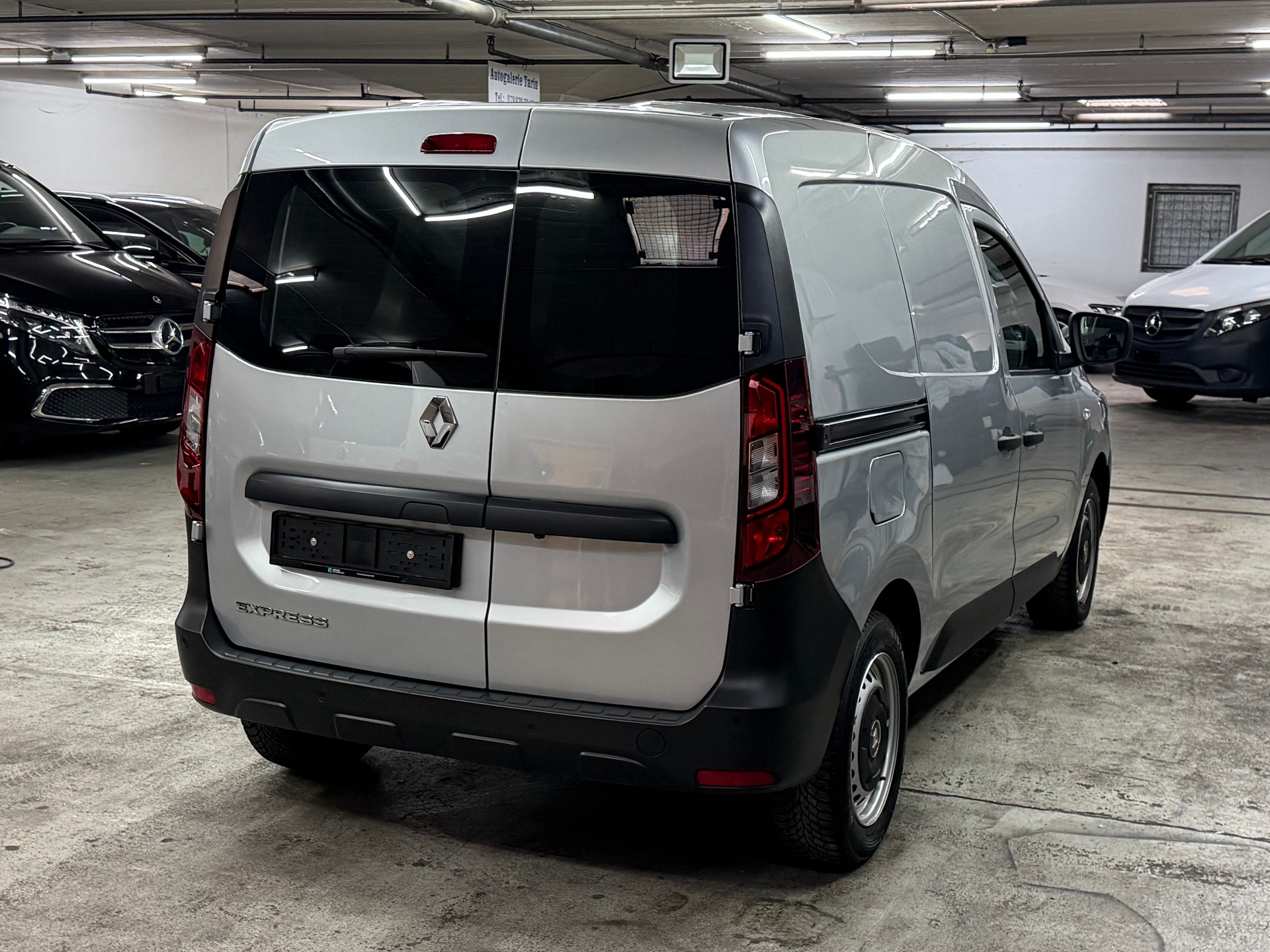 RENAULT Express 1.5 Blue dCi 95 Advance-image-6