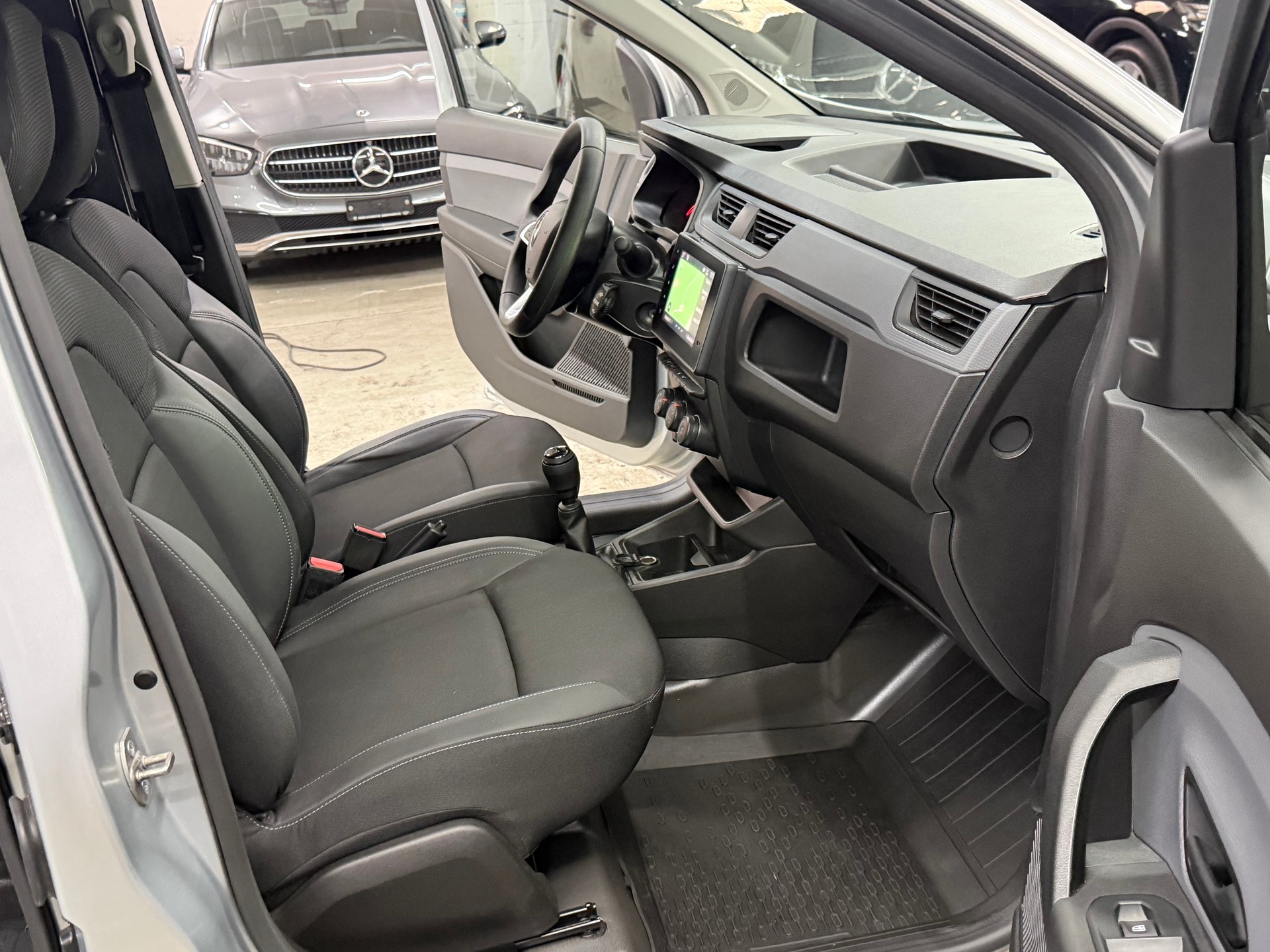 RENAULT Express 1.5 Blue dCi 95 Advance-image-13