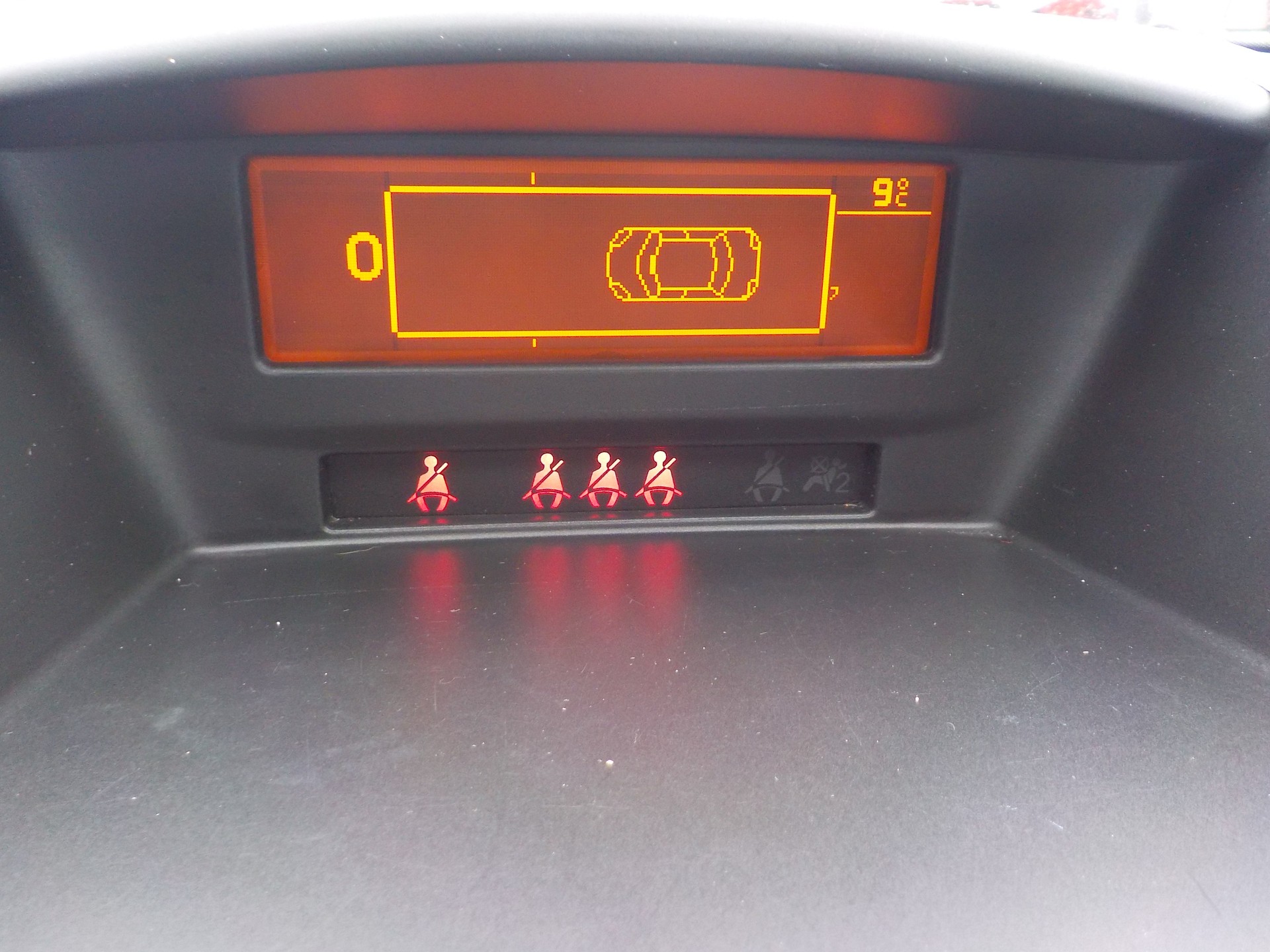 PEUGEOT 207 SW 1.6 16V Sport Automatic-image-8