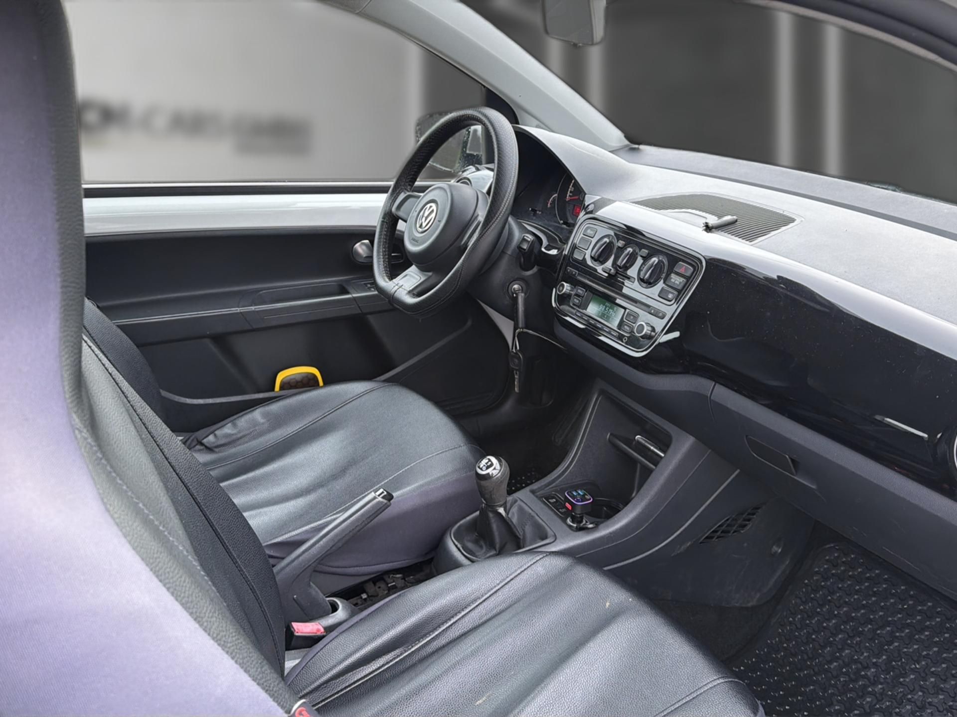 VW Up 1.0 BMT move up-image-11