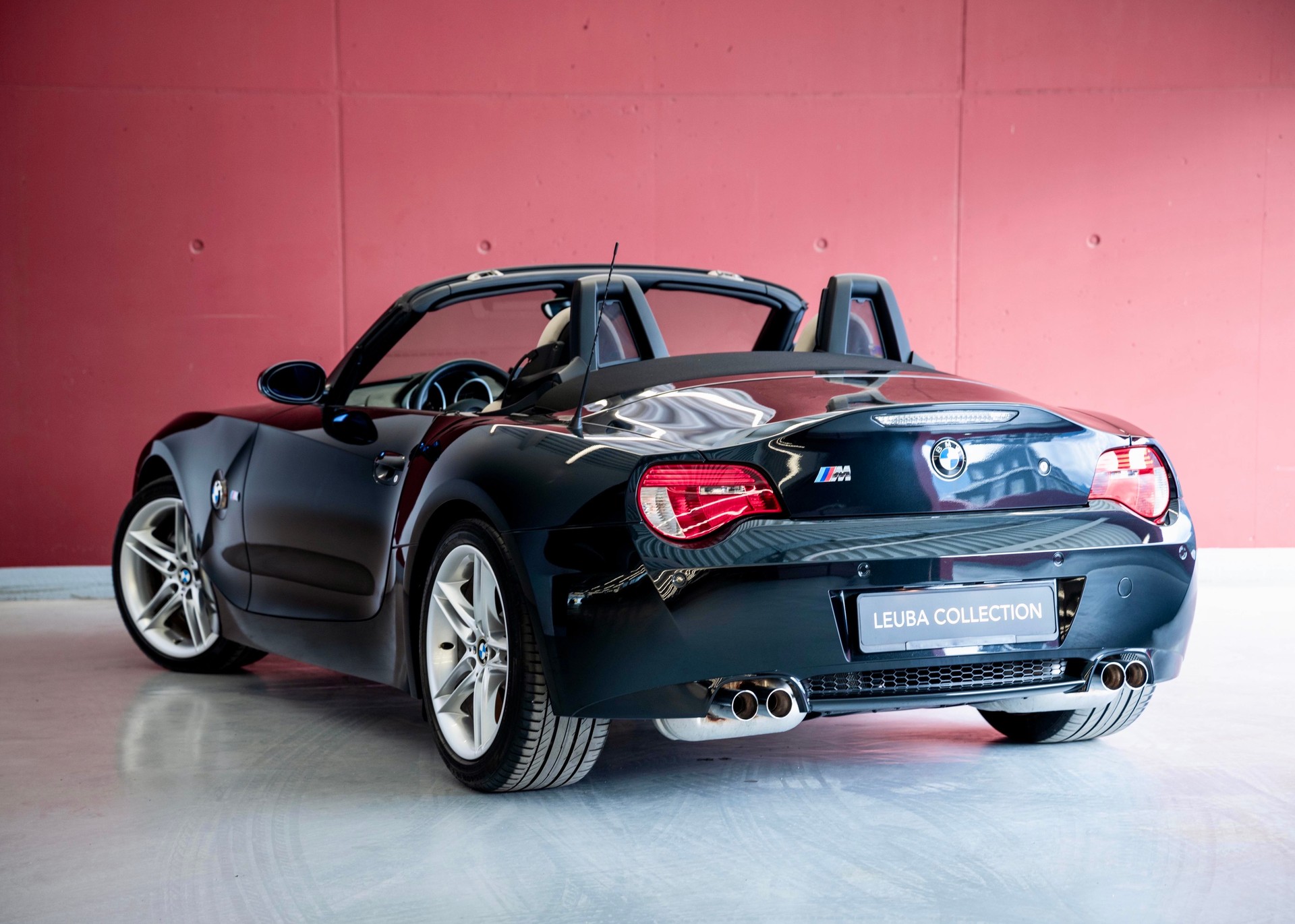 BMW Z4 M Roadster (1st hand Swiss car, full BMW history, mint condition)-showroom-element-1