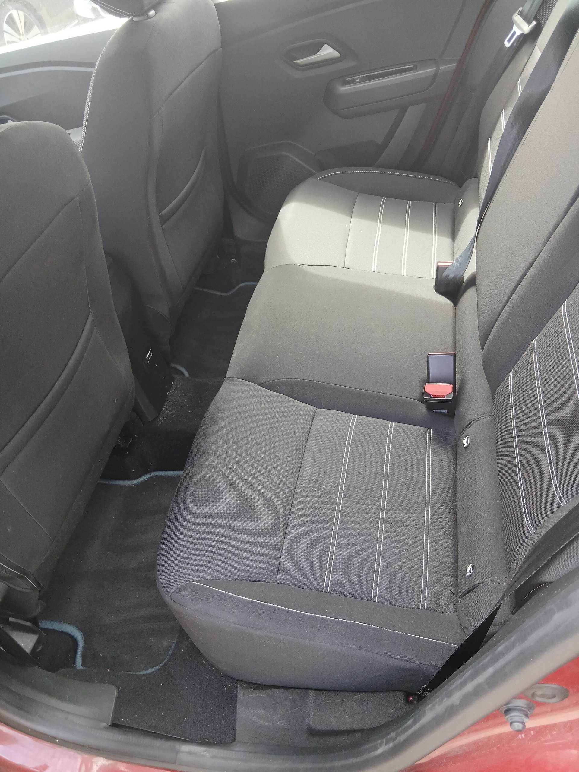 DACIA Sandero TCe 90 Expression-image-9