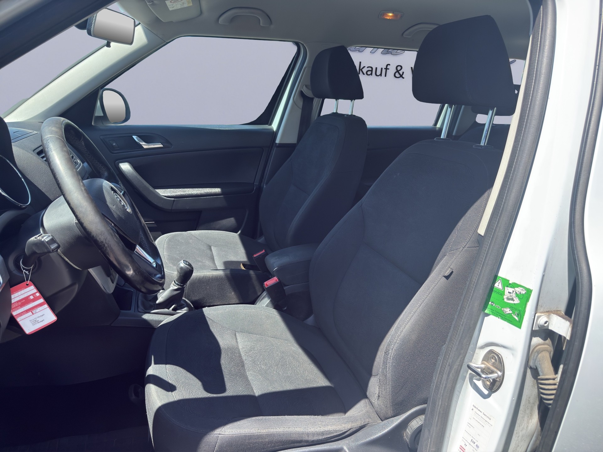 SKODA Yeti 2.0 TDI Ambition 4x4-image-14
