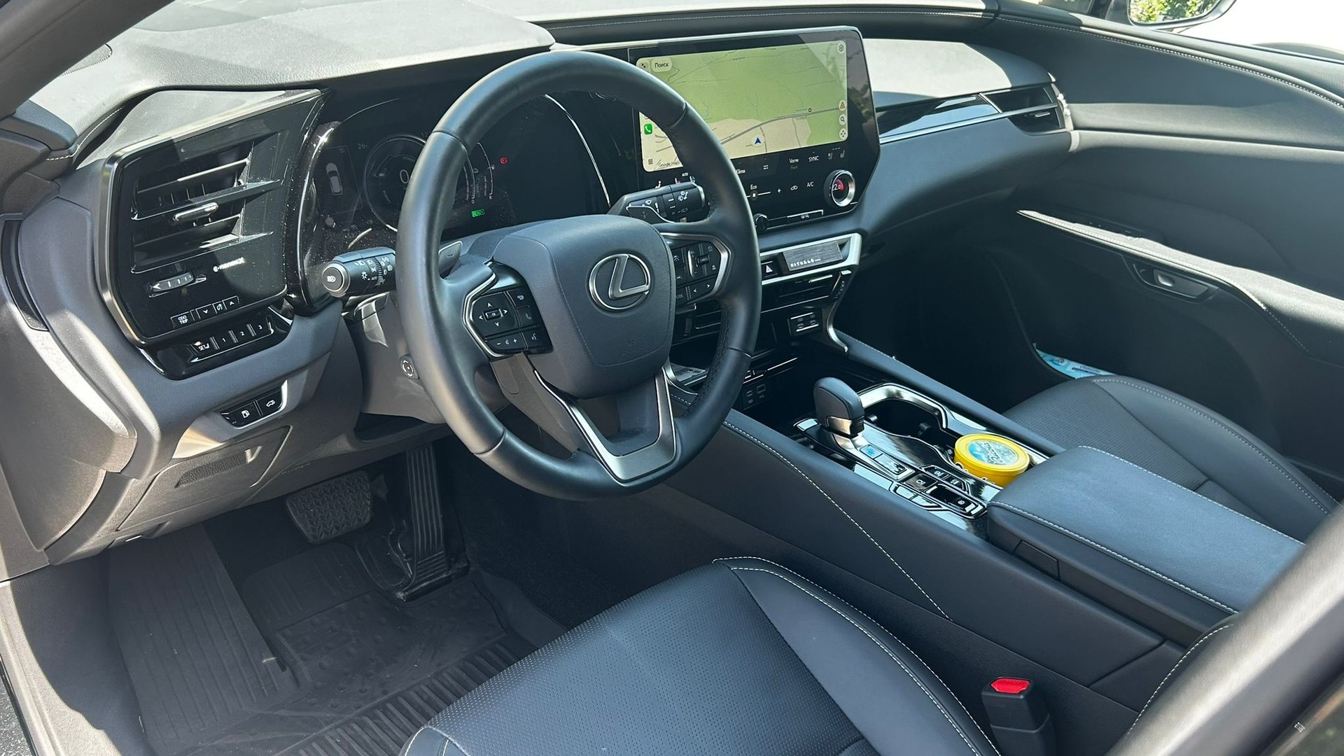LEXUS RX 450h+ Ecxellence AWD CVT-image-7