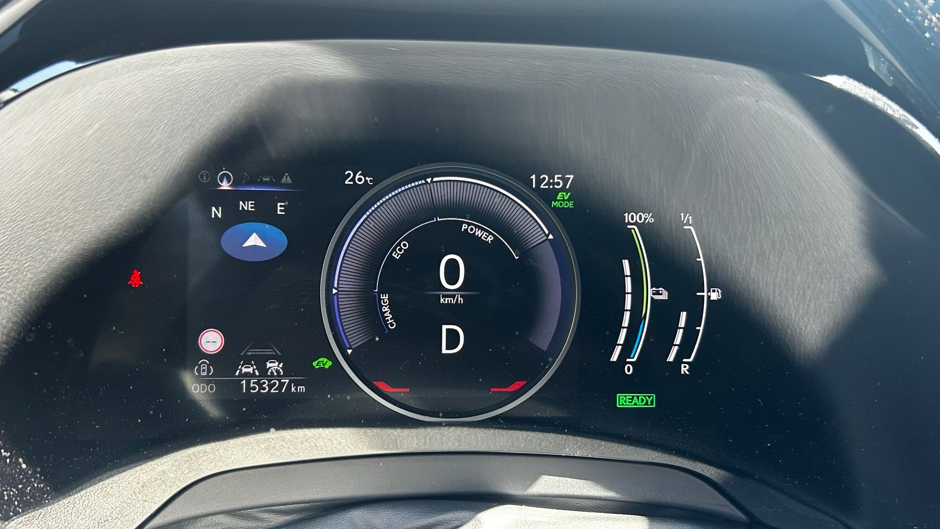 LEXUS RX 450h+ Ecxellence AWD CVT-image-13