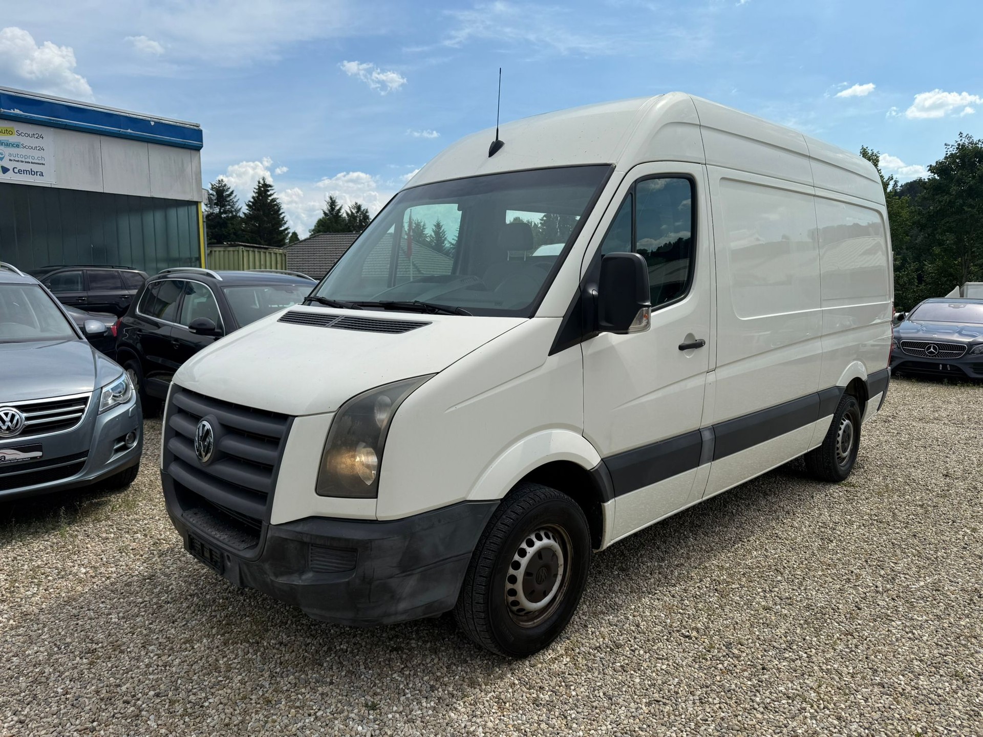 VW Crafter 35 2.5 BlueTDI 136 PS-image-0