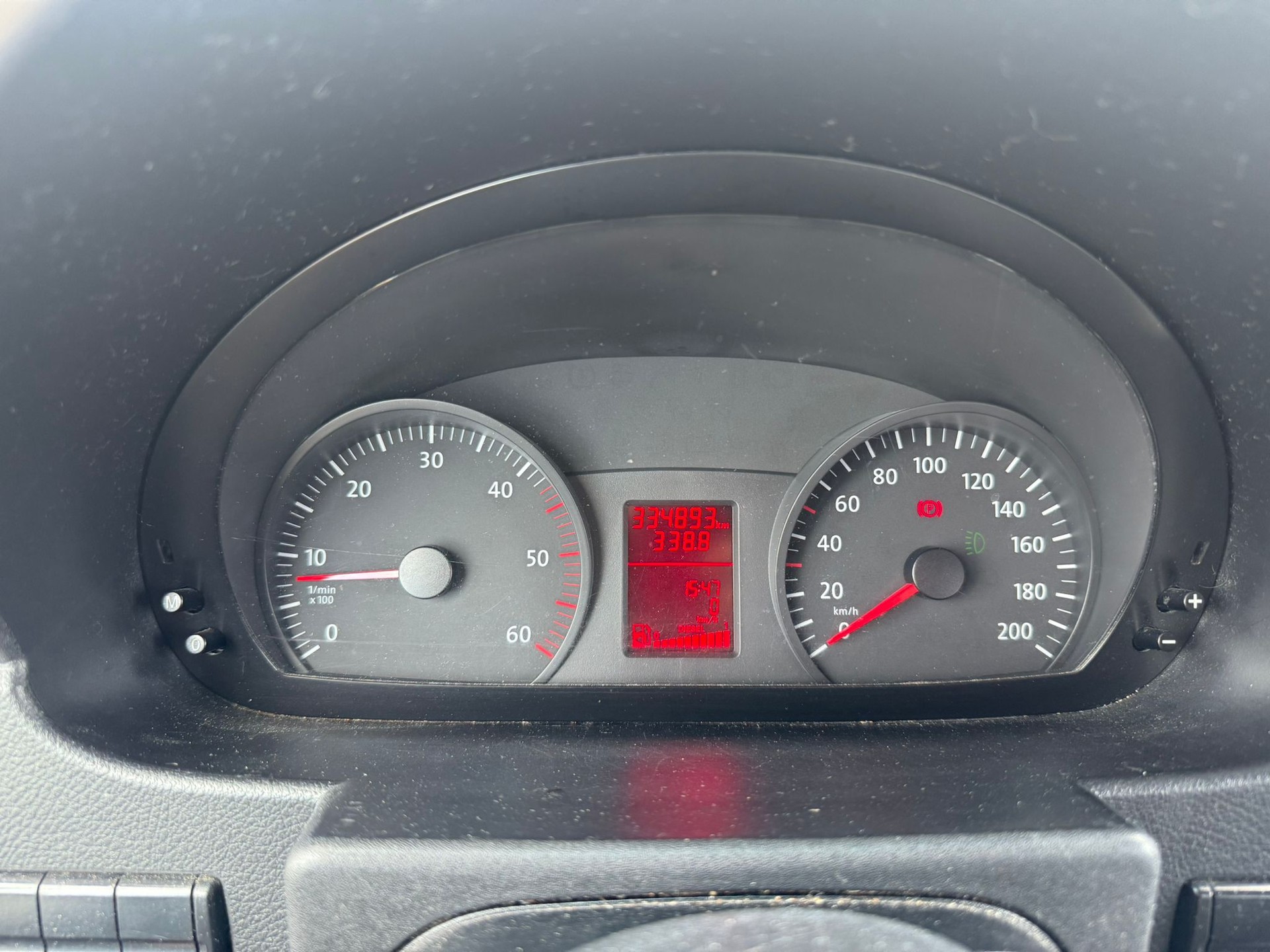 VW Crafter 35 2.5 BlueTDI 136 PS-image-7